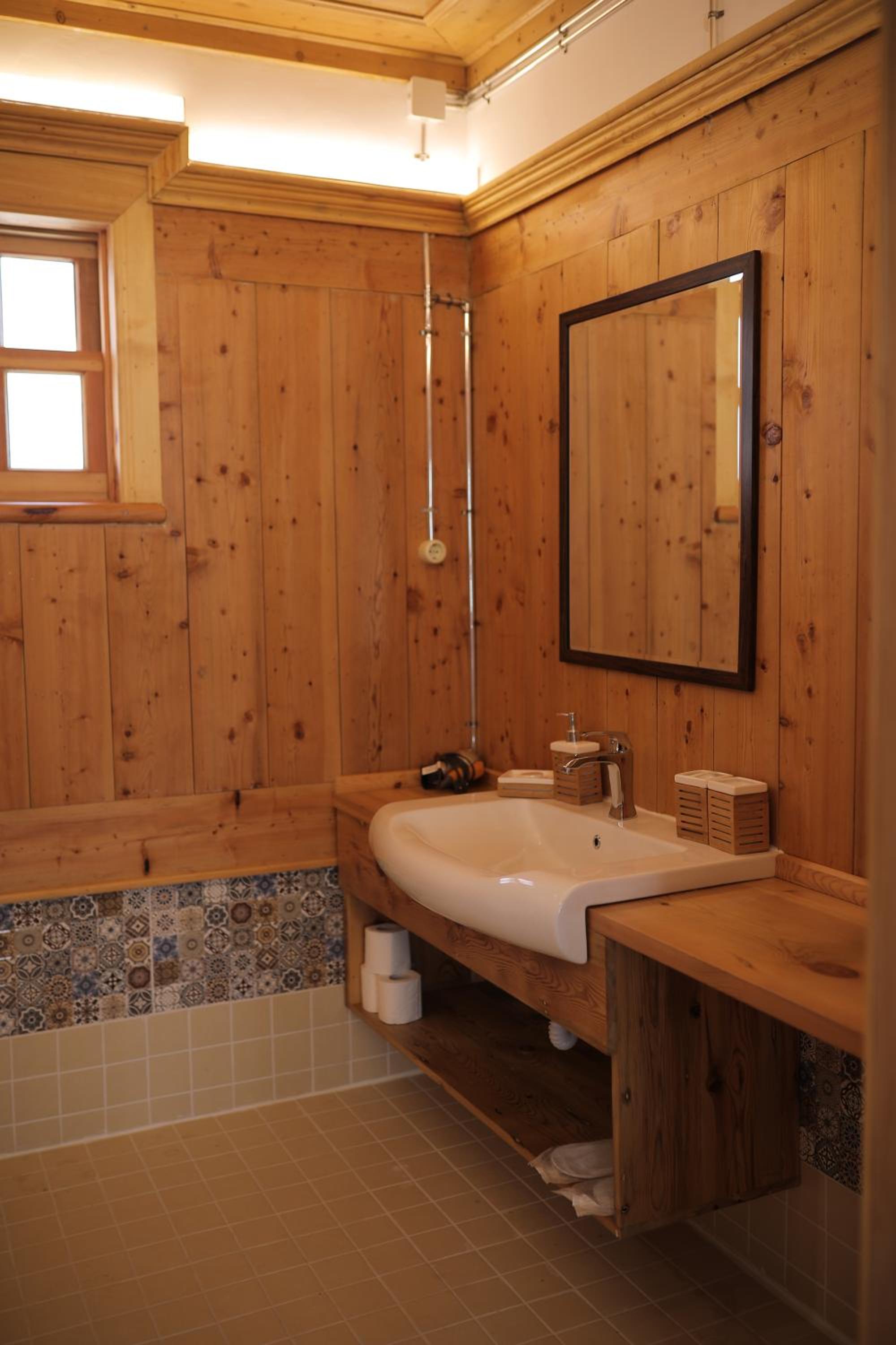 Luxury Triple Room - Photo 3