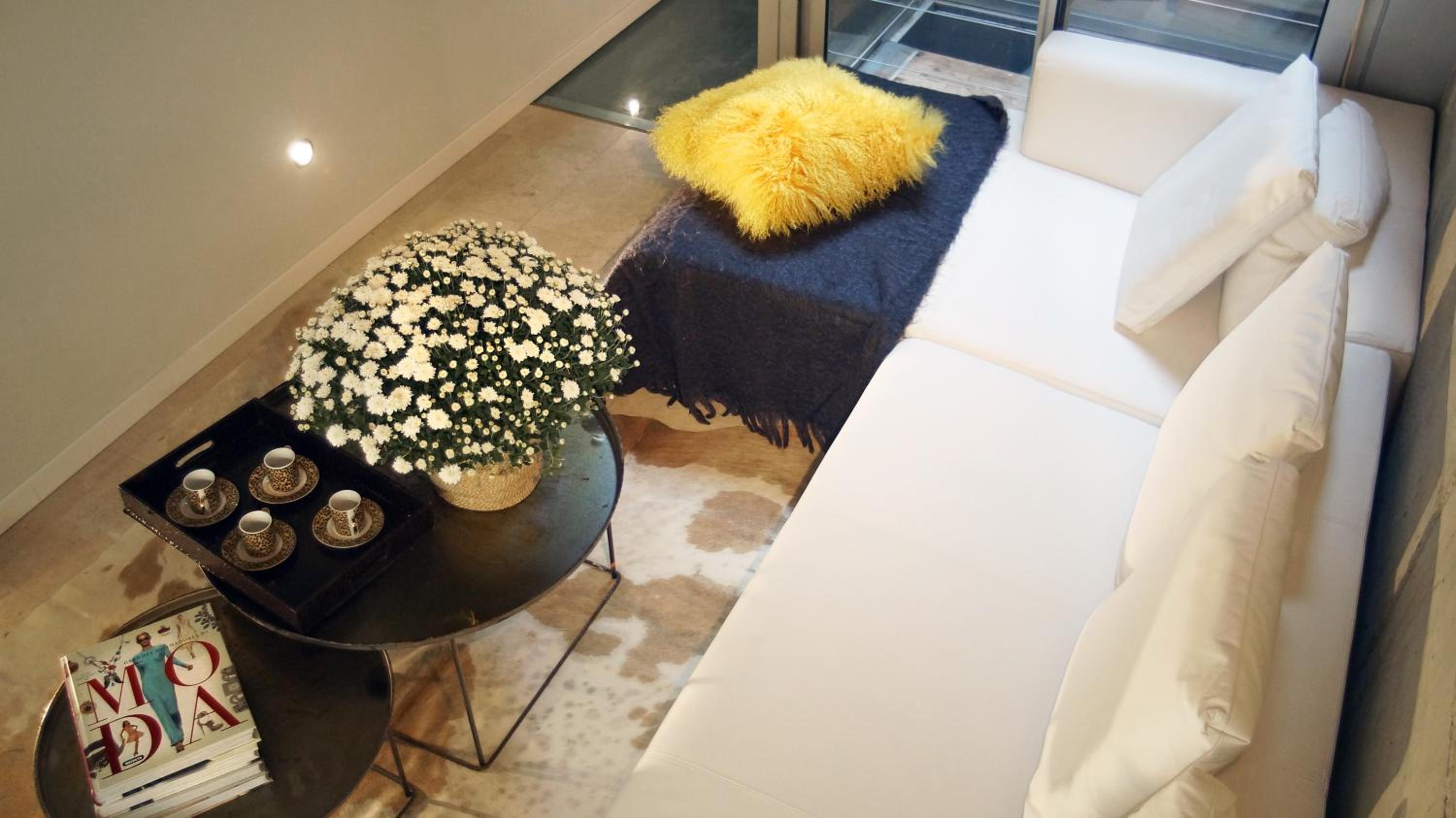 Studio Apartment photo 2