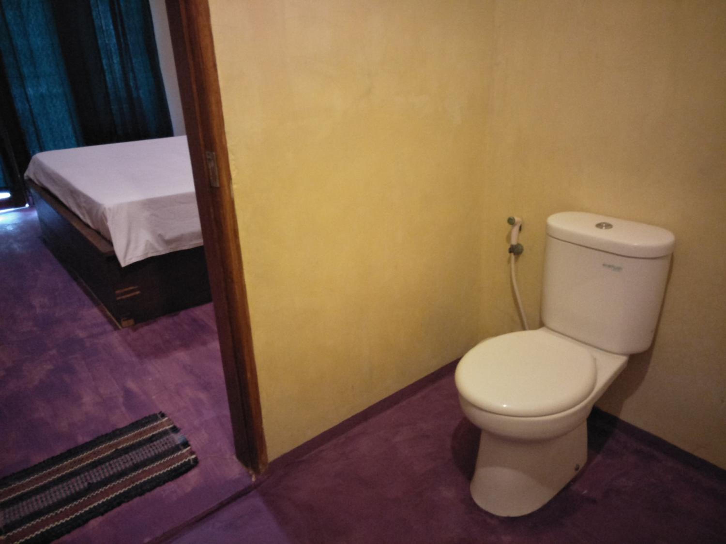 Double Room with Patio - Photo 6