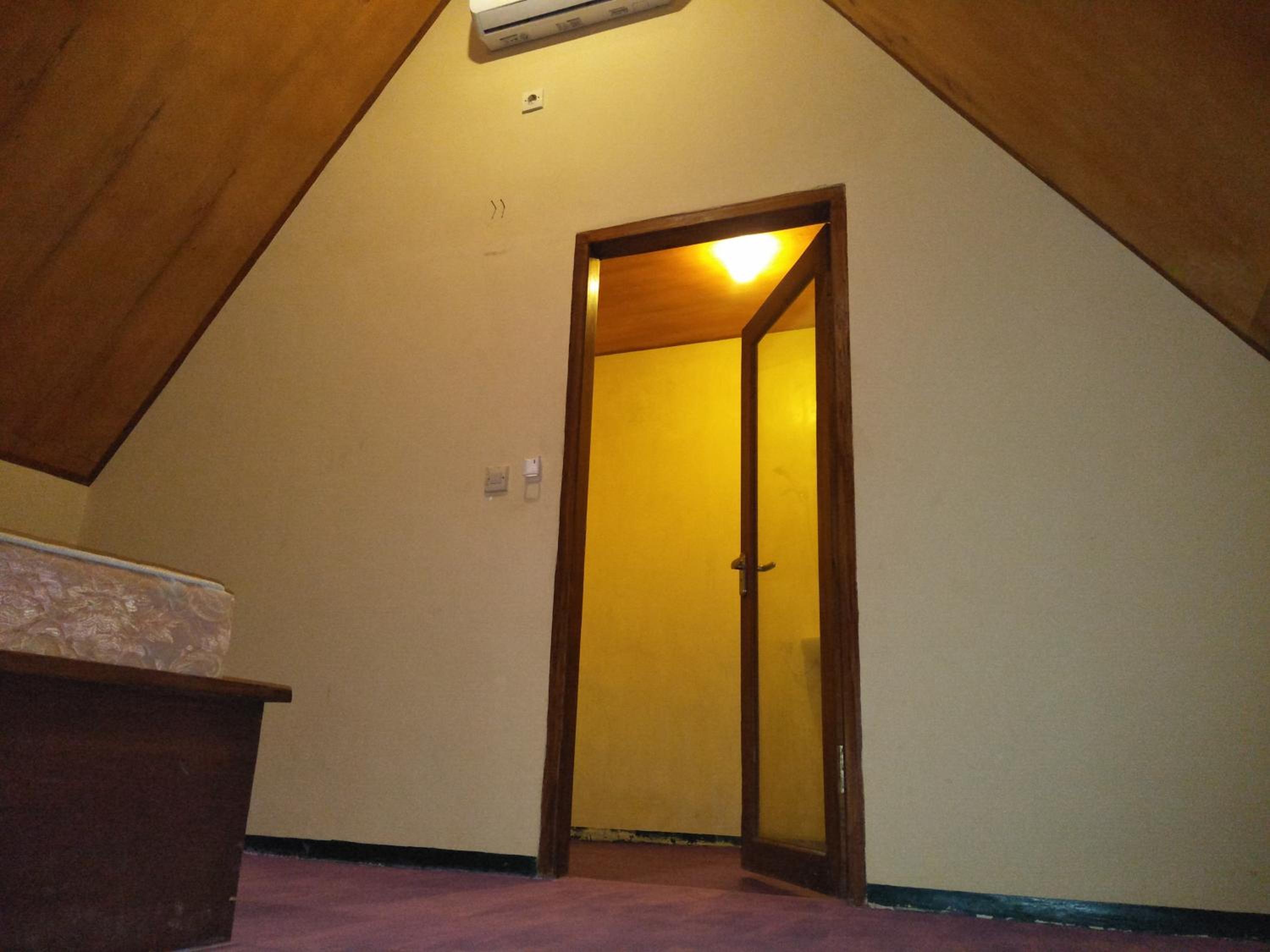 Double Room with Patio - Photo 16