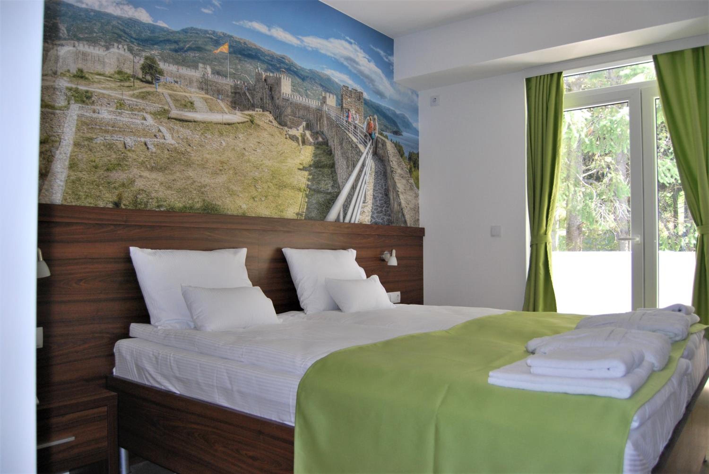Double and Twin Room with Forest View - Photo 6