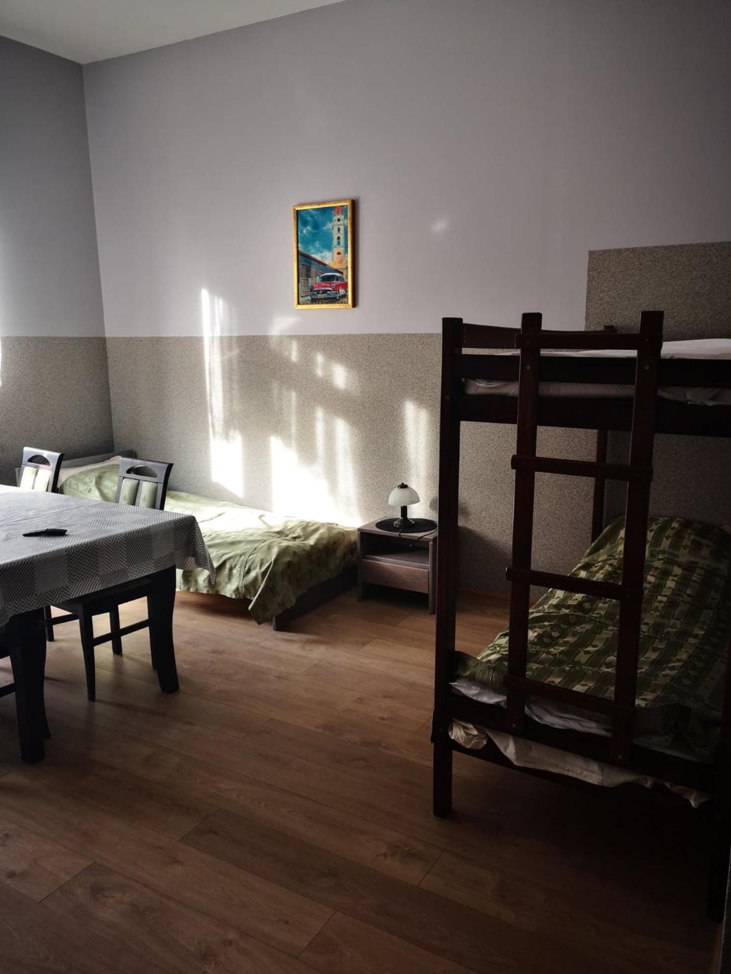 Family Room with Terrace photo 2