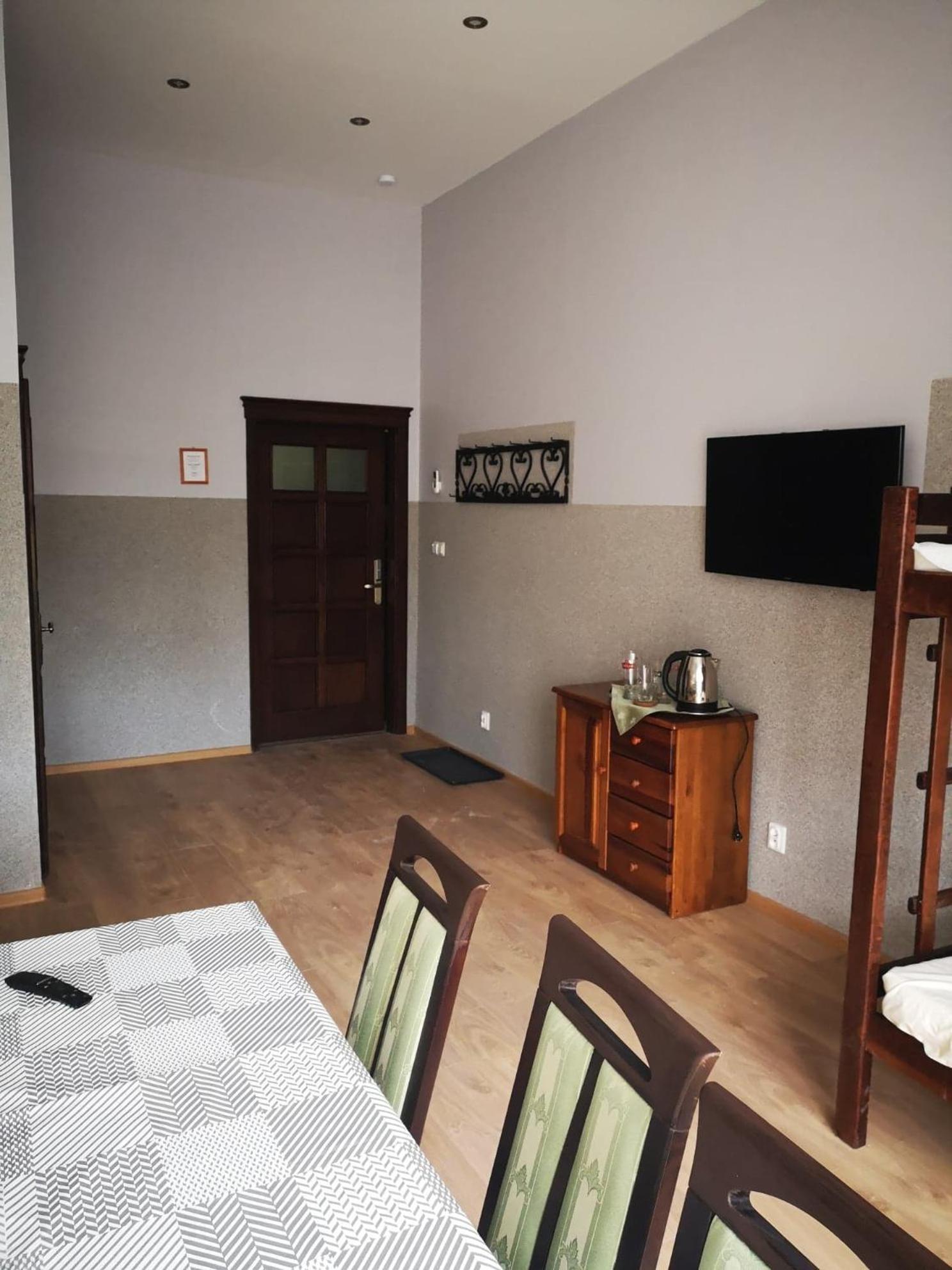 Family Room with Terrace photo 1