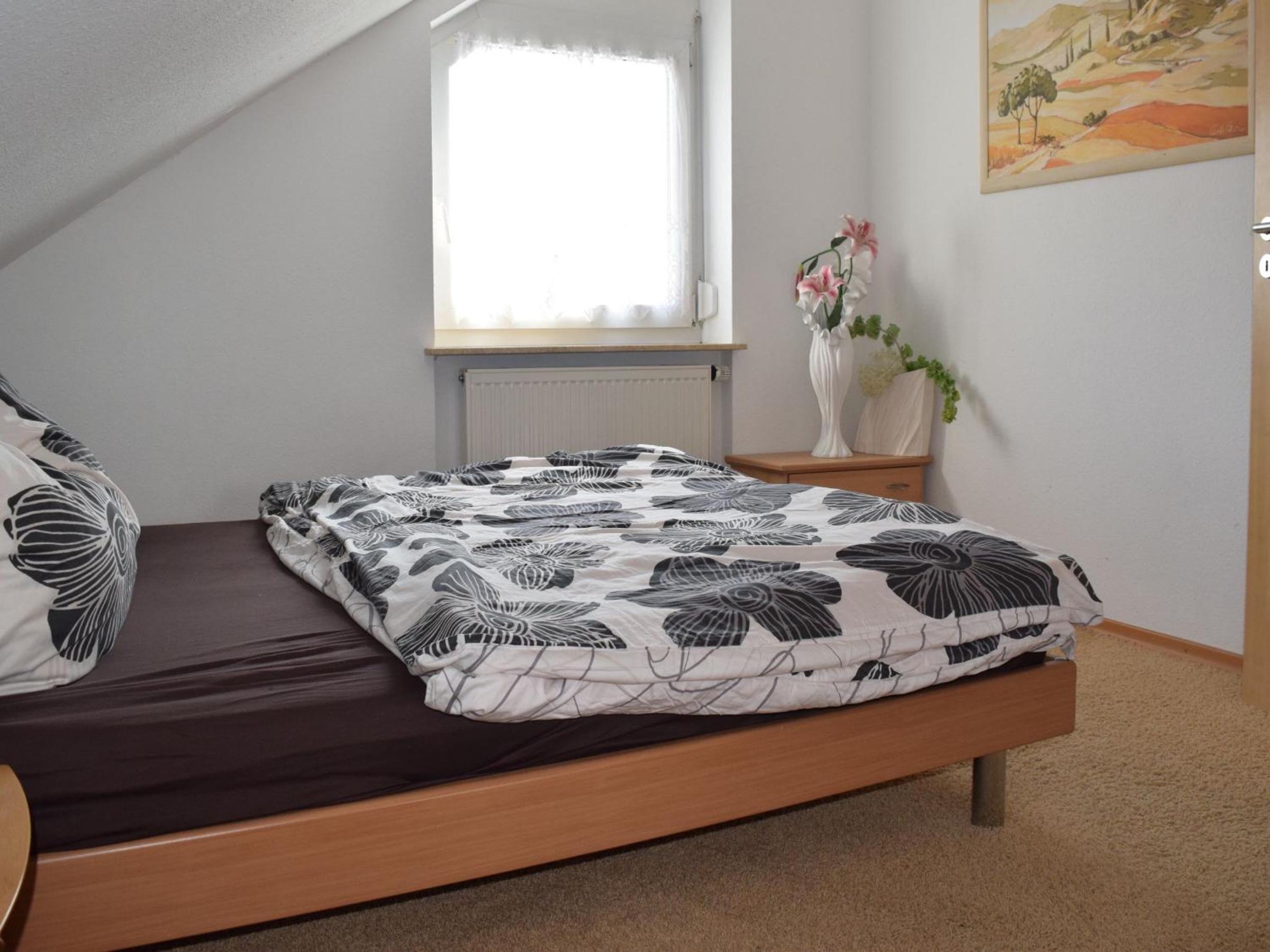 Superior One-Bedroom Apartment with Balcony
