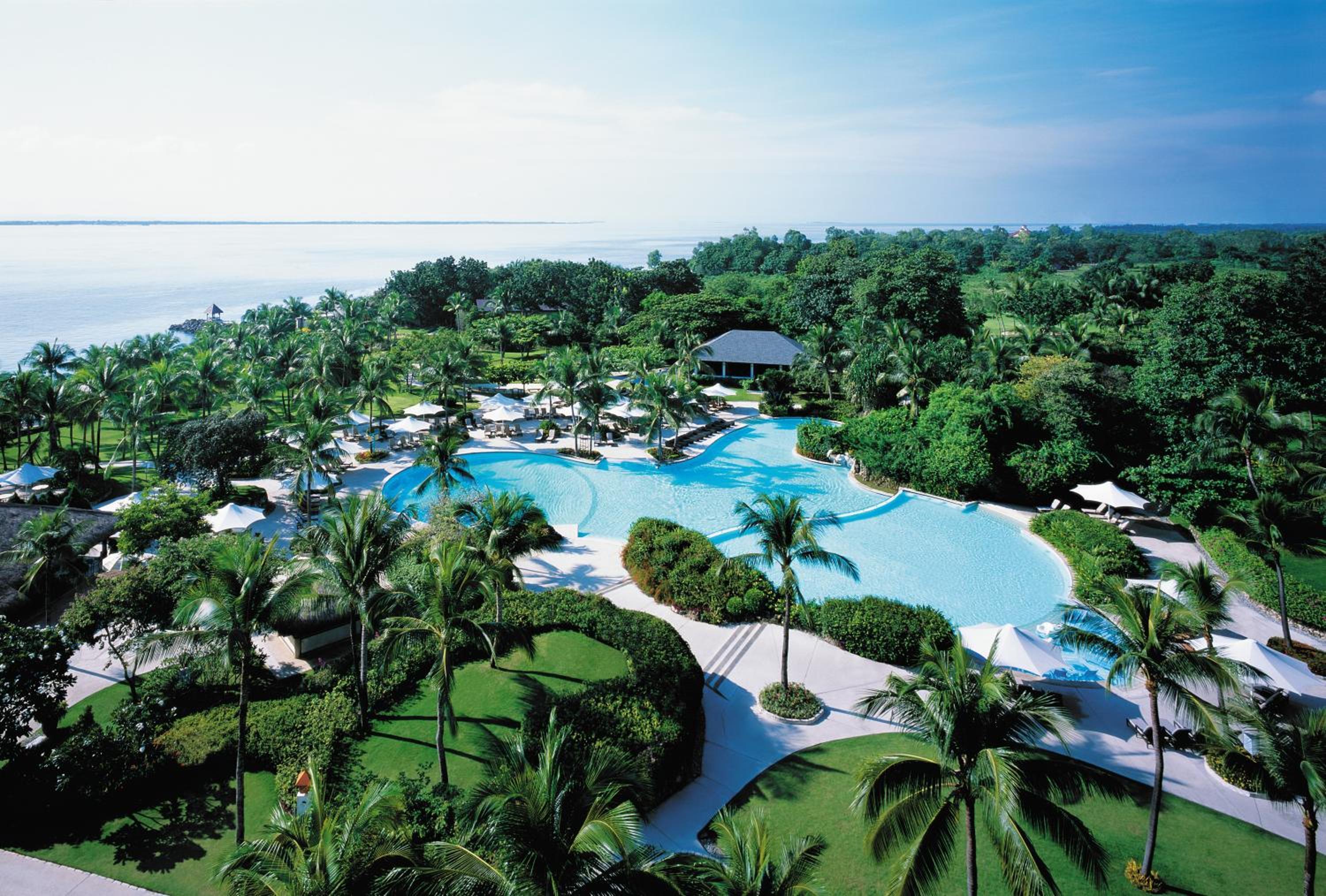 Deluxe Double Room Sea View (Main Wing) - Photo 5
