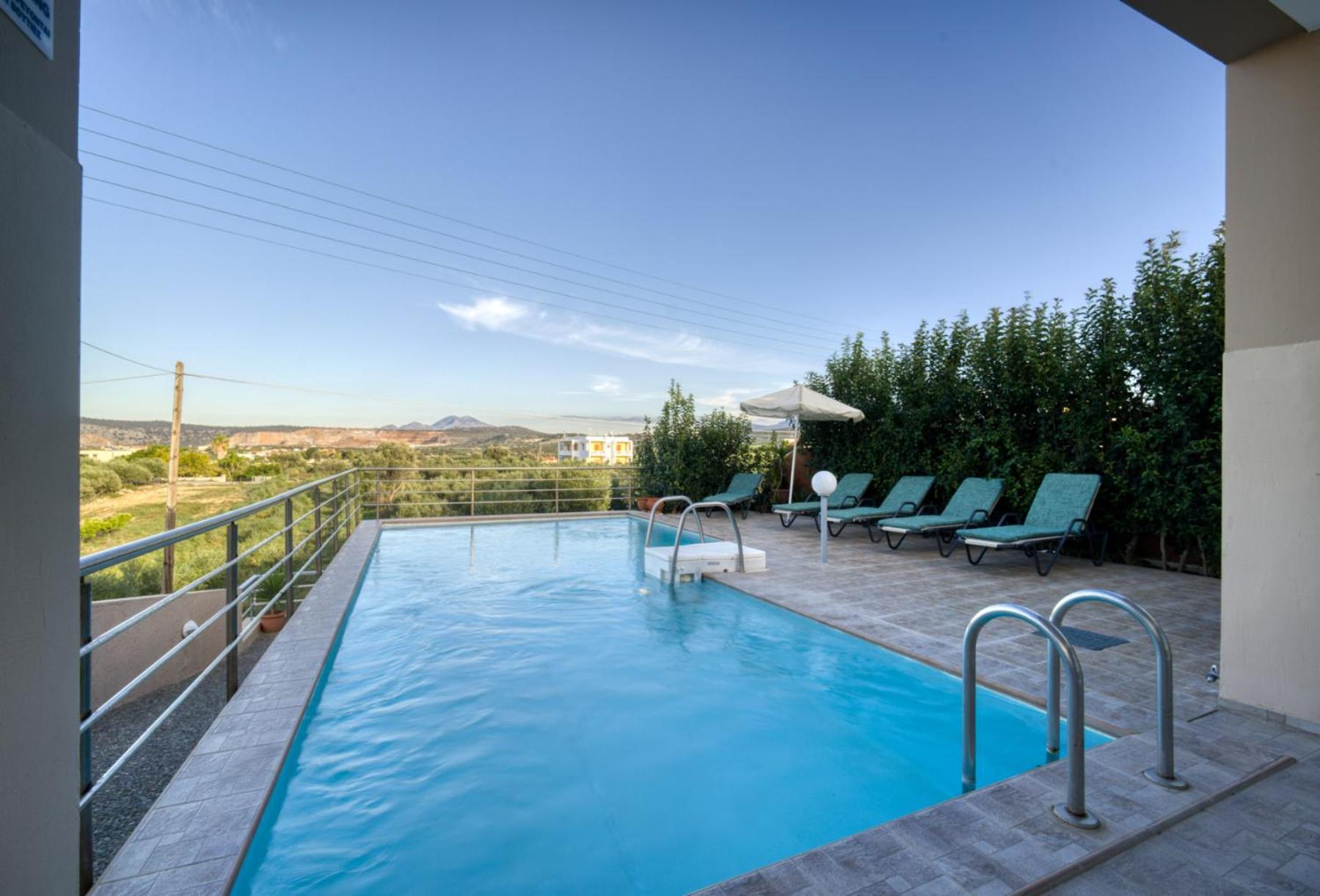 Three-Bedroom Villa with Private Pool - Photo 45