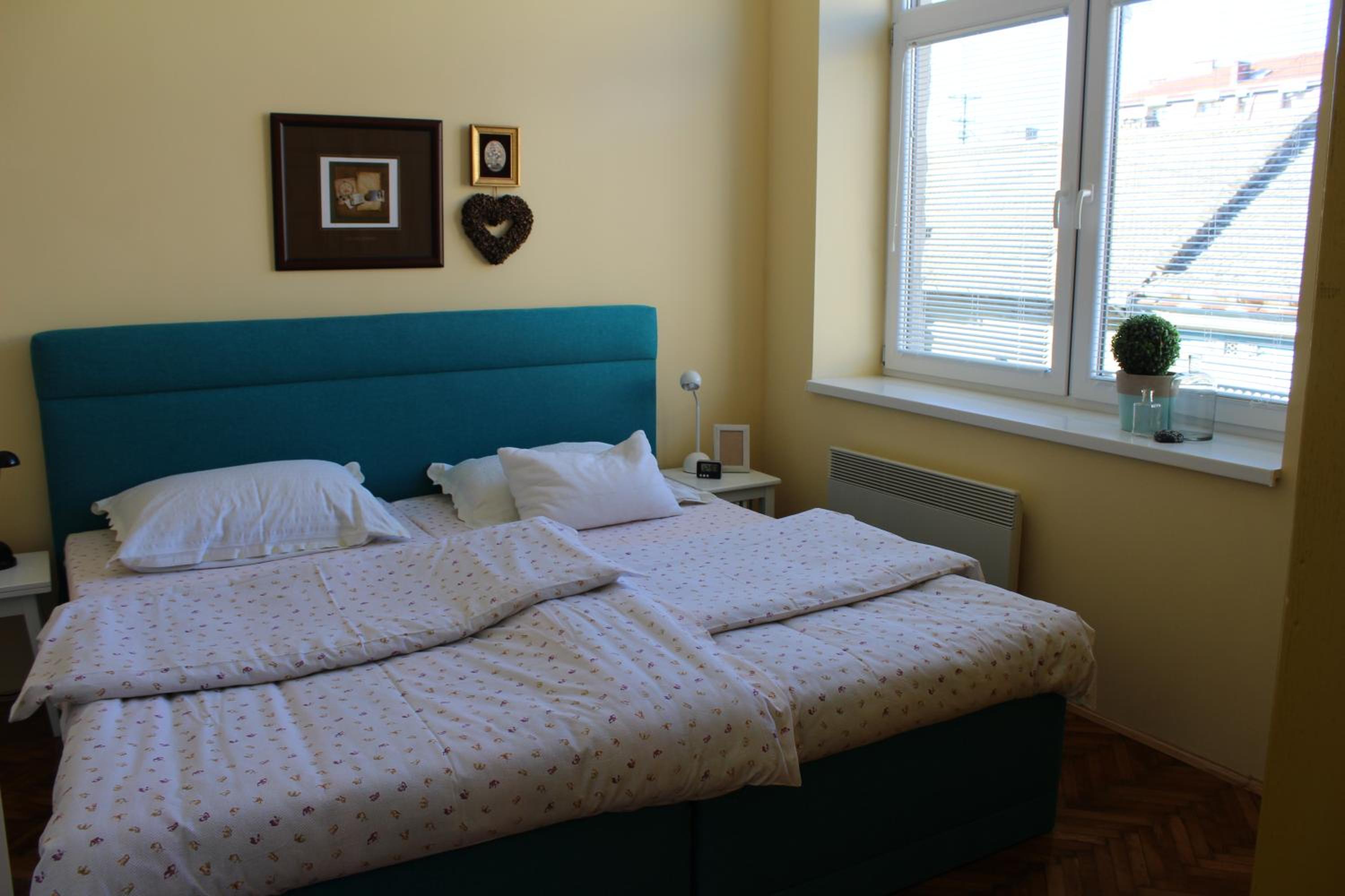 Apartment photo 3