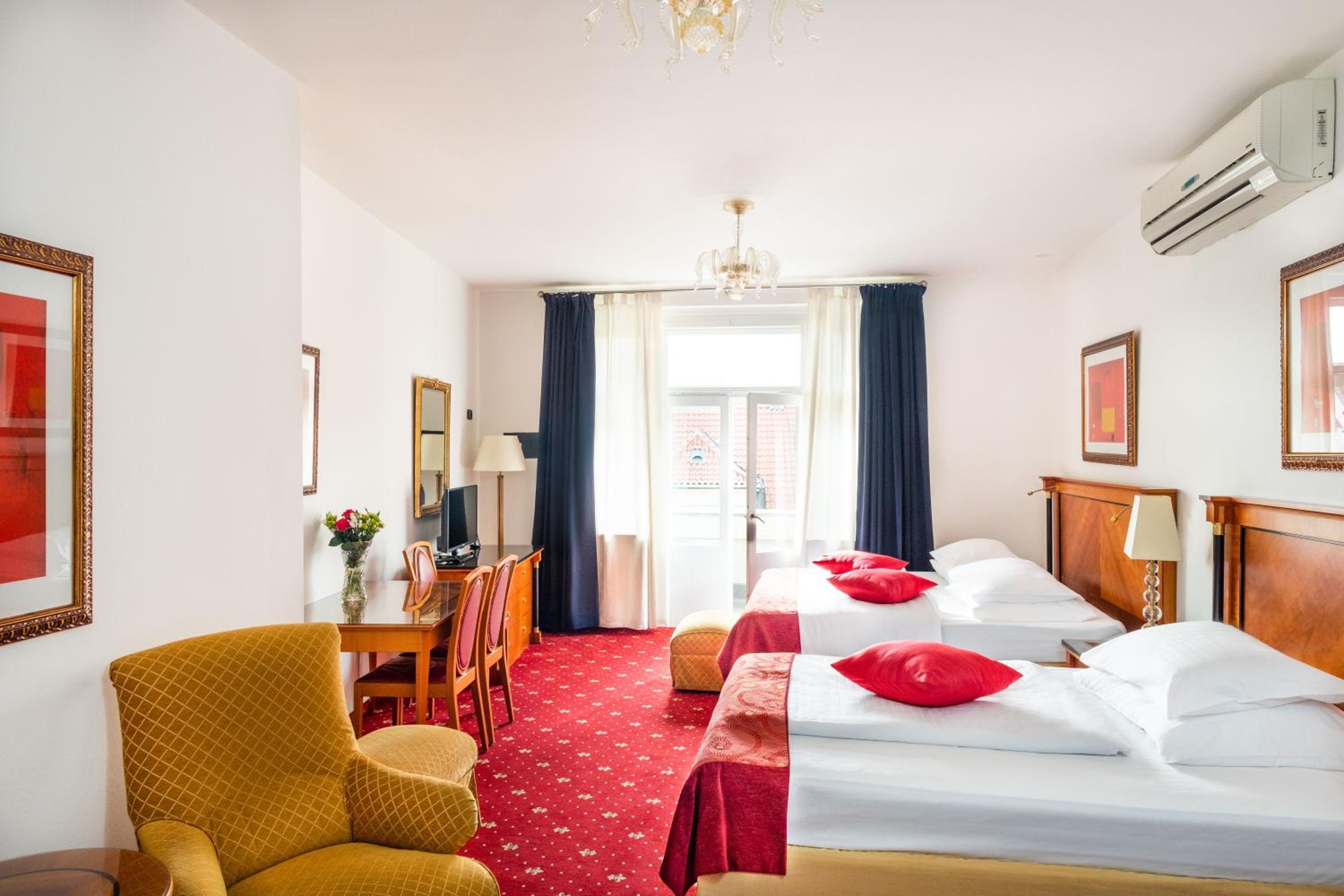 Available room
