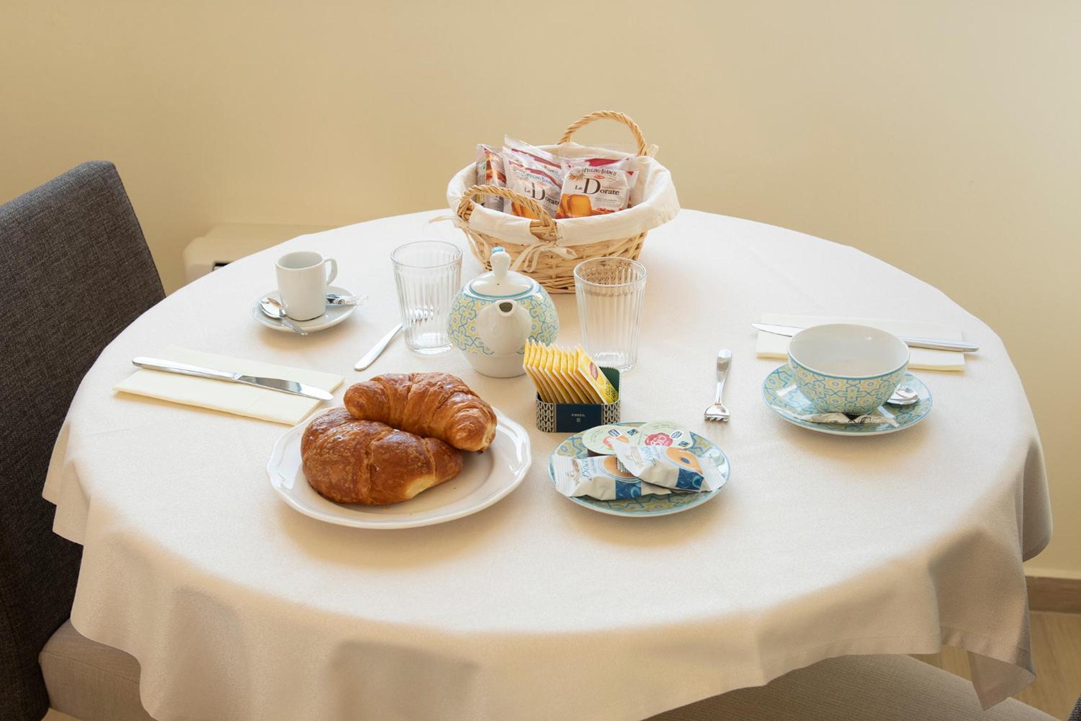Junior Suite - Photo 11