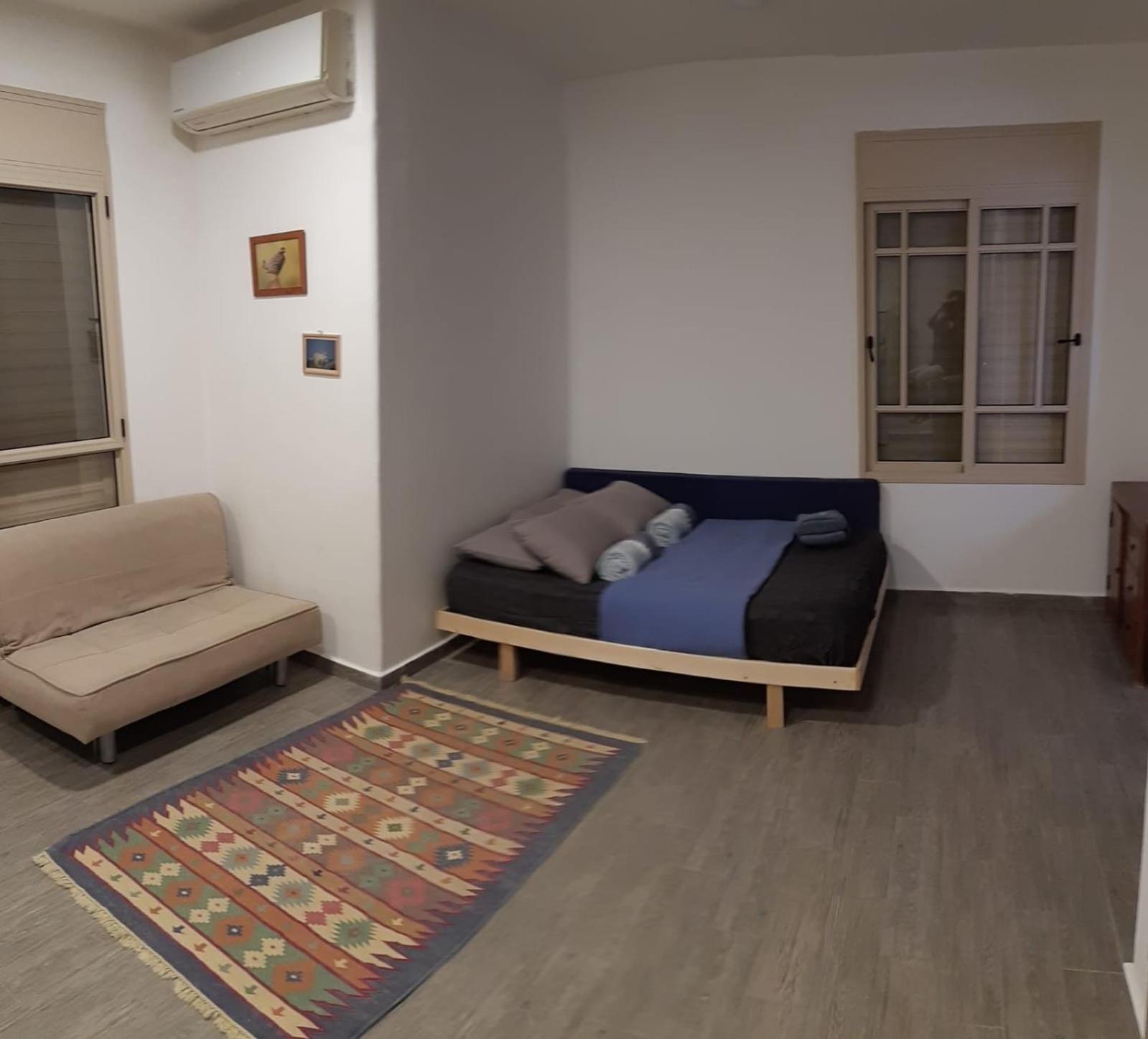 Apartment photo 2