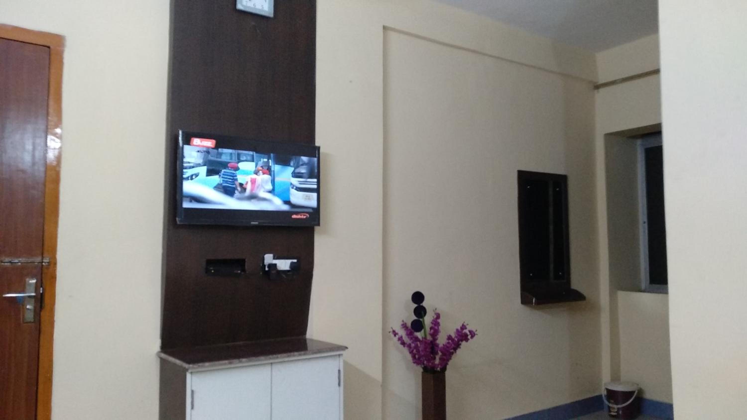 Deluxe Double or Twin Room - Photo 4