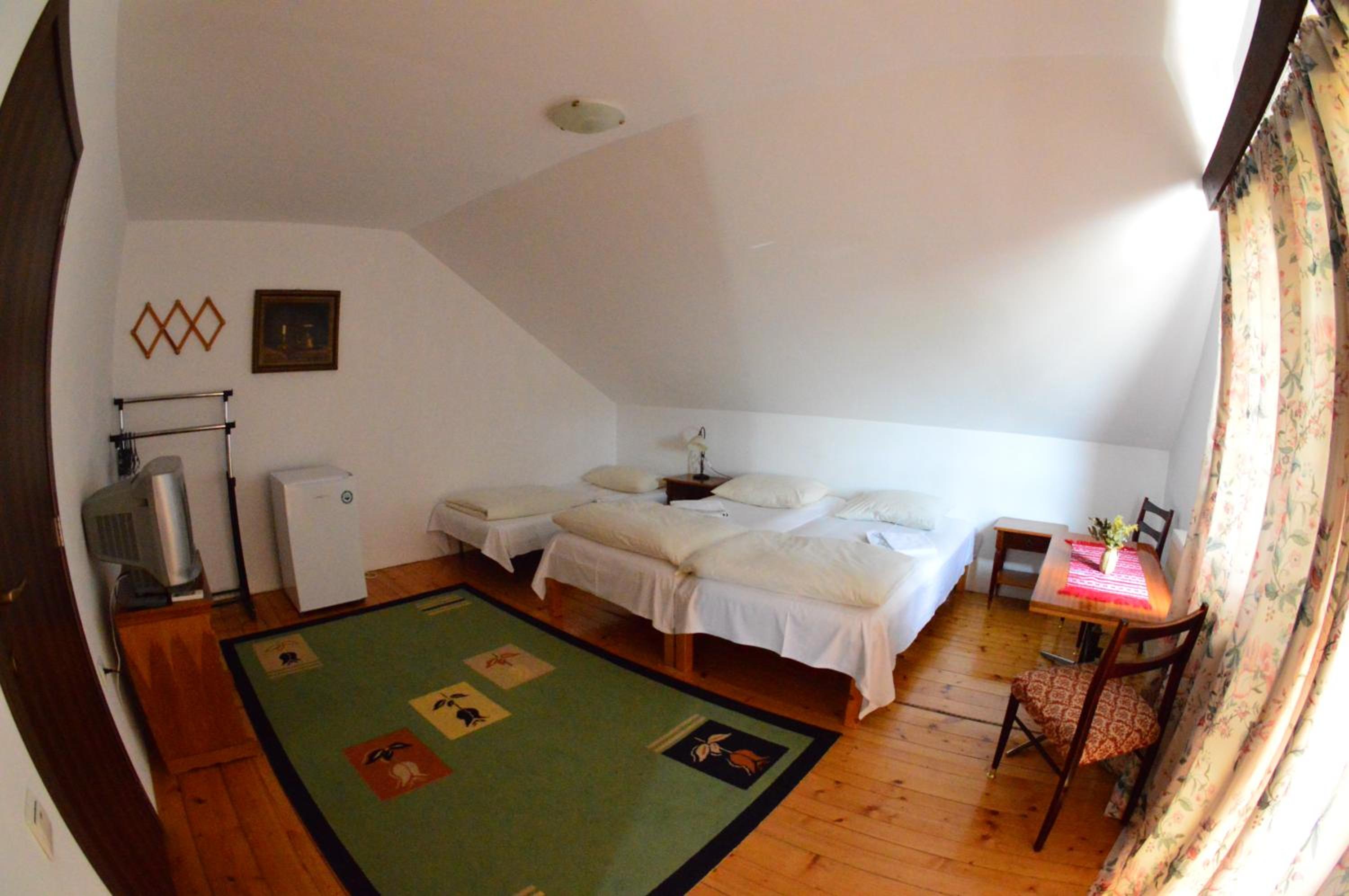 Triple Room with Balcony photo 1