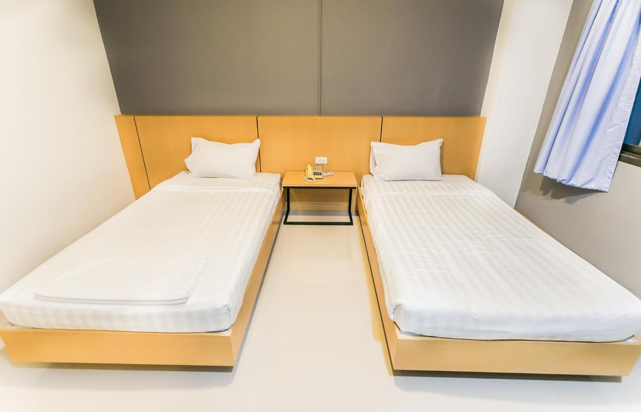 Twin Room with Bathroom