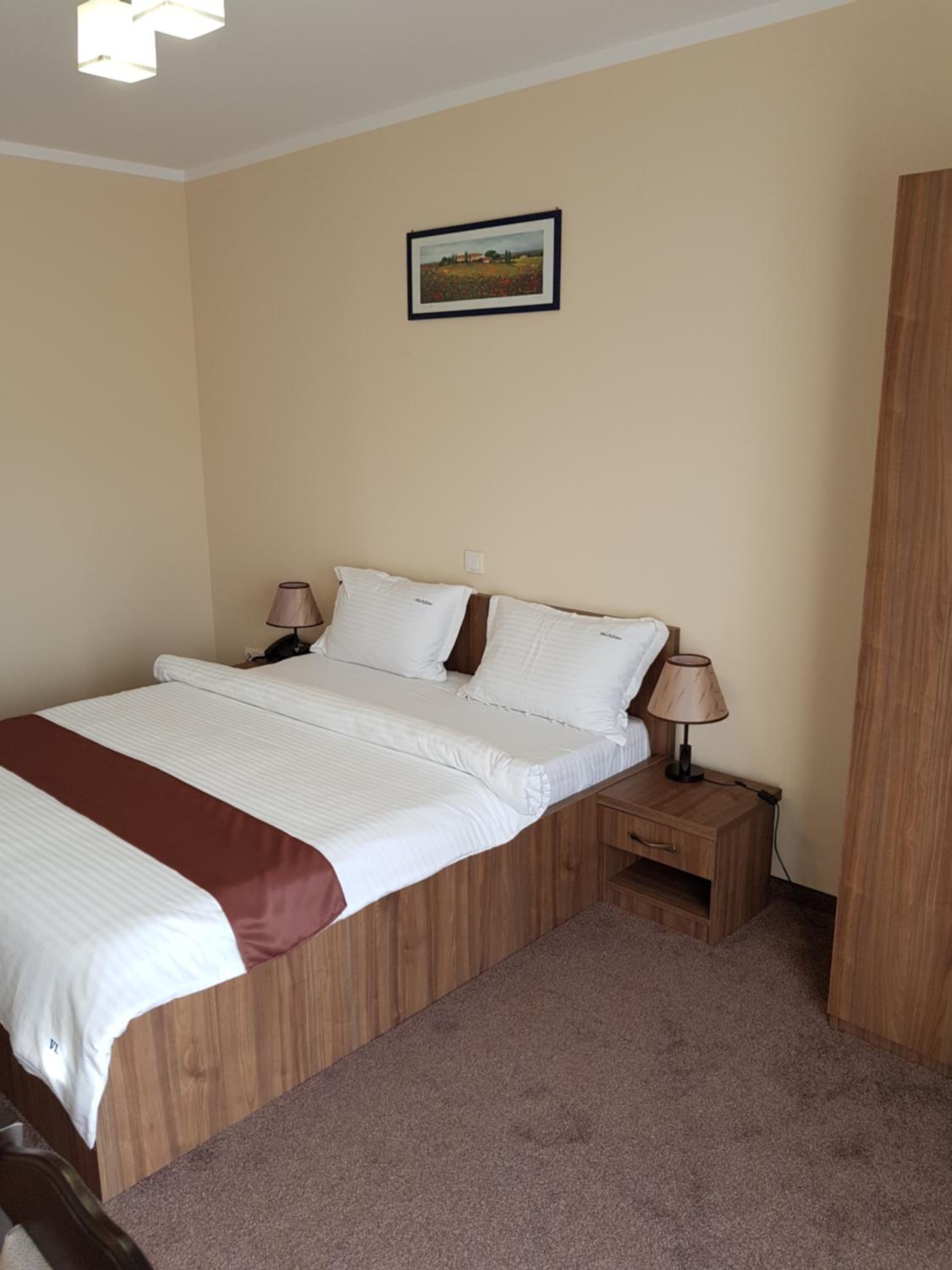 King Room with Balcony - Photo 1
