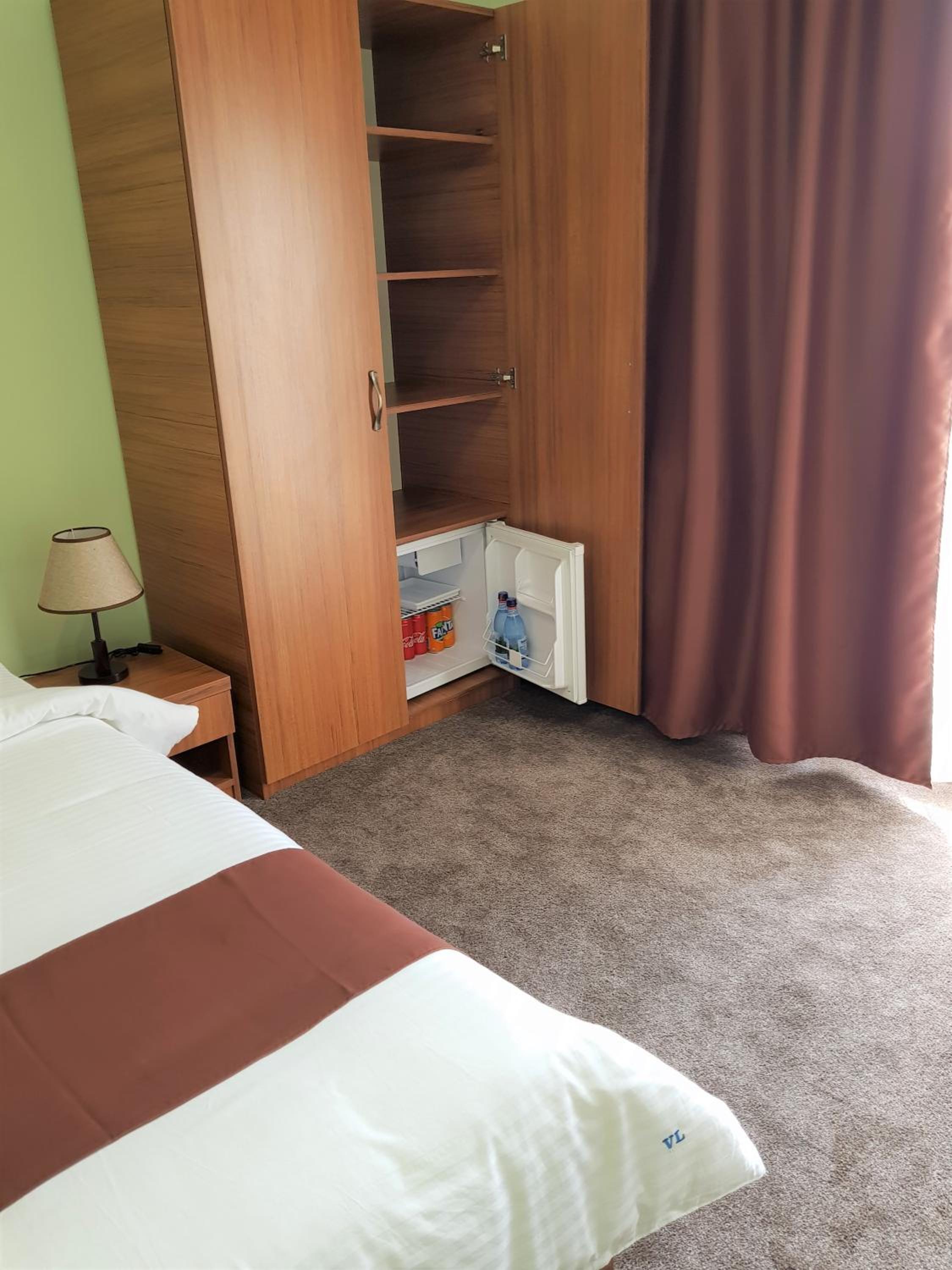 Twin Room with Balcony photo 3