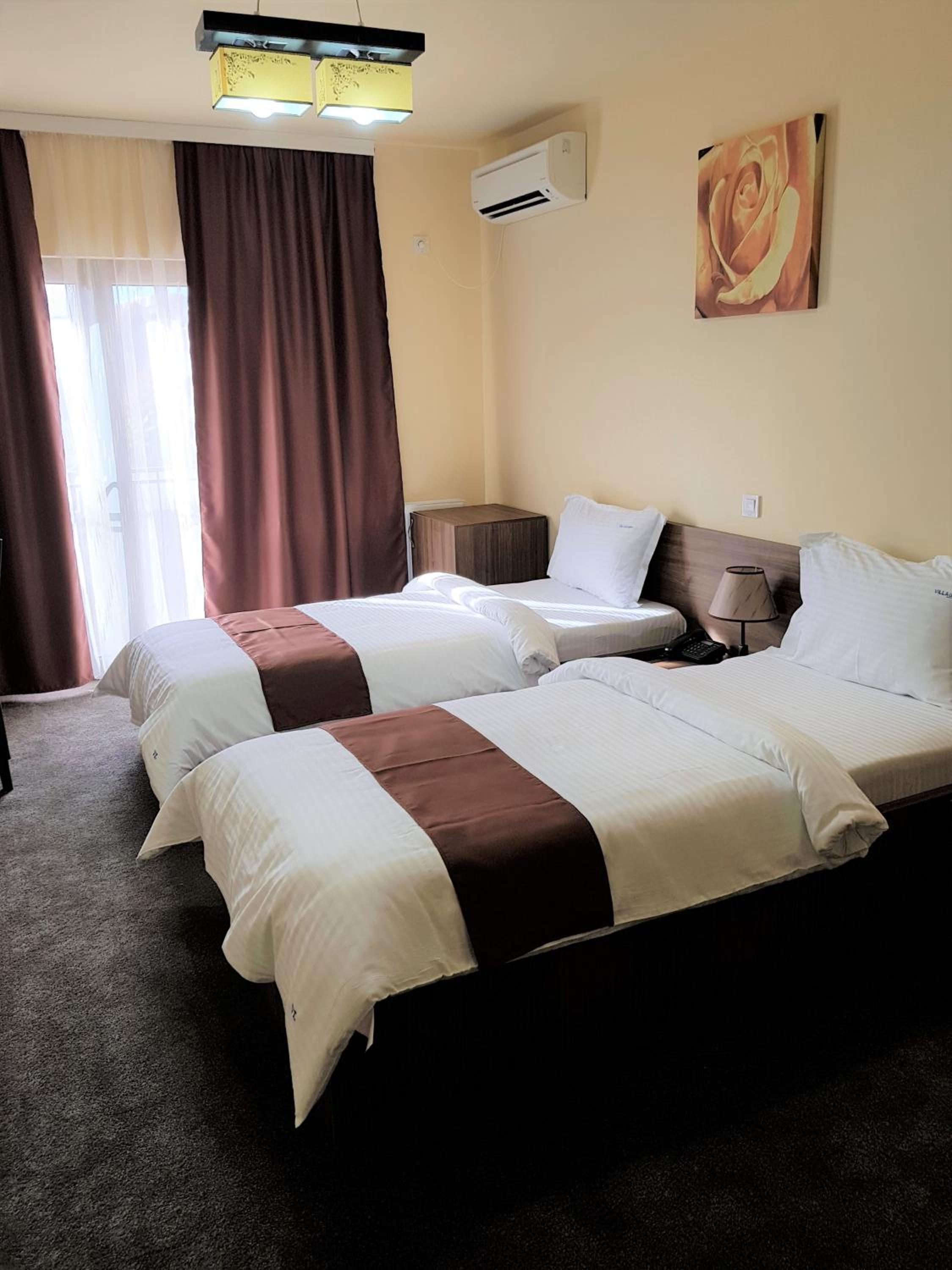 Deluxe Twin Room - Photo 5