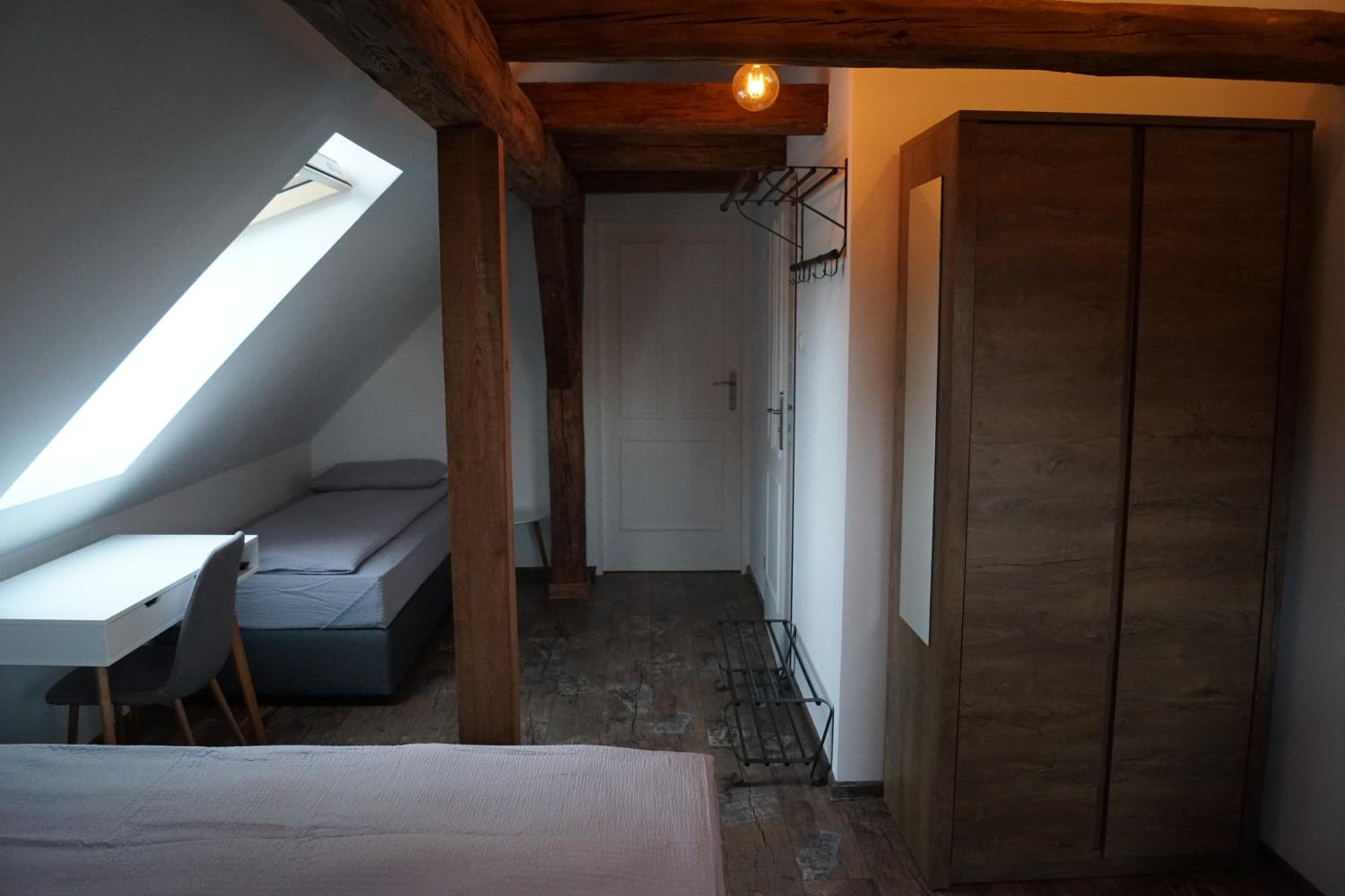 Standard Triple Room photo 3
