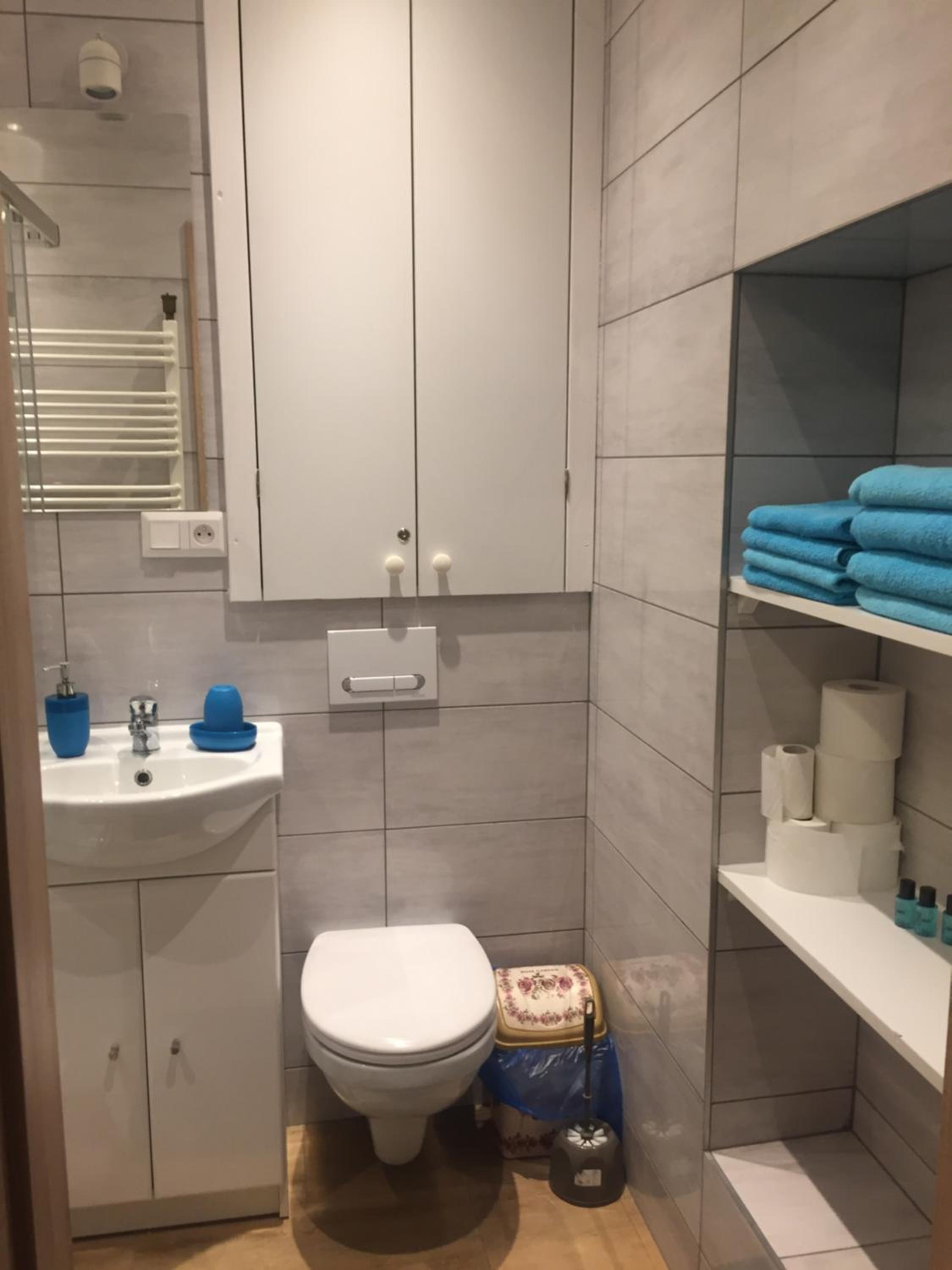 Two-Bedroom Apartment - Photo 10