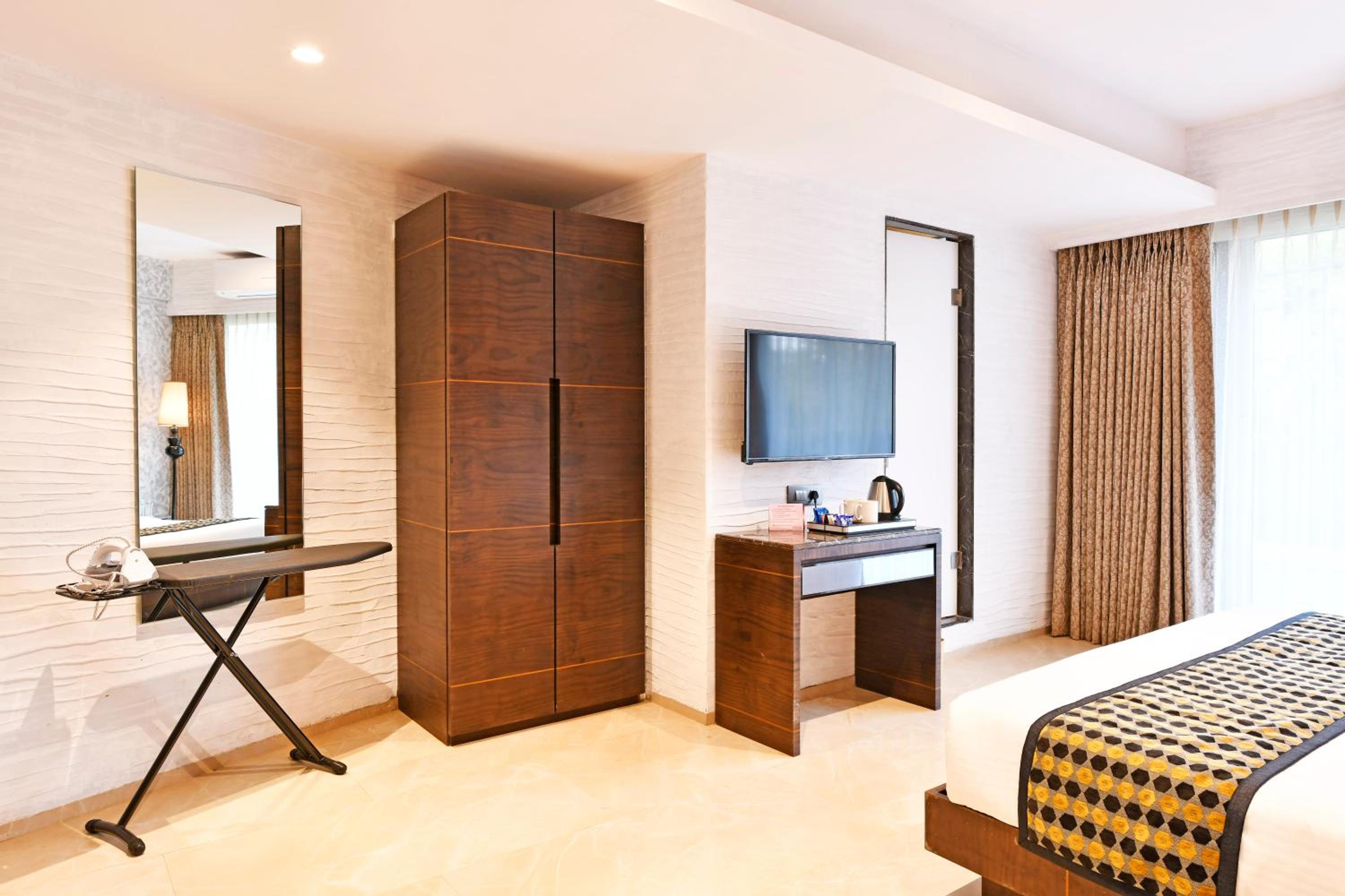 Superior Room - Photo 3