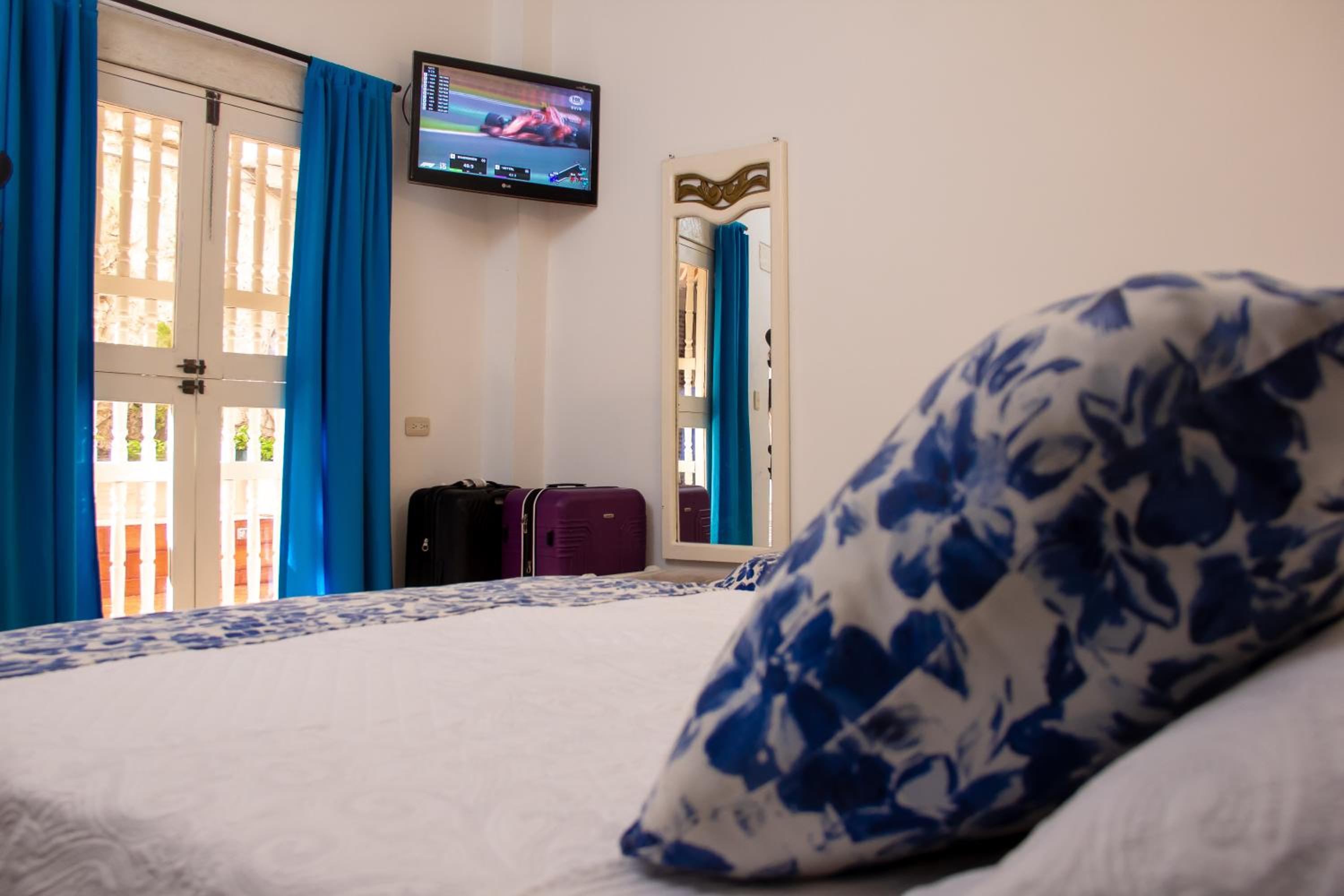 Standard Double Room - Photo 1