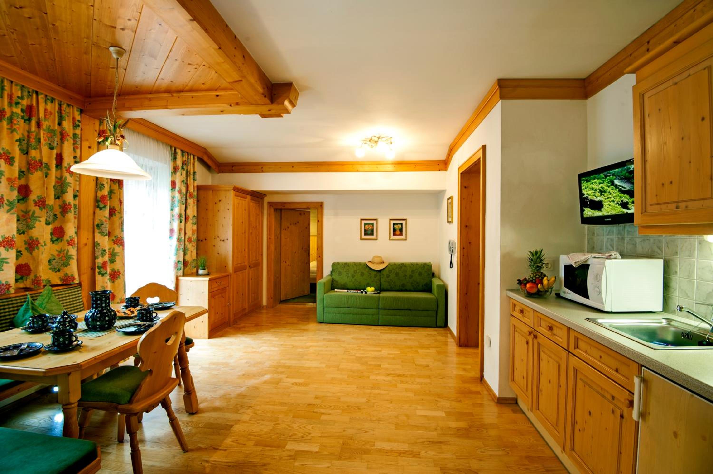 Large Two-Bedroom Apartment
