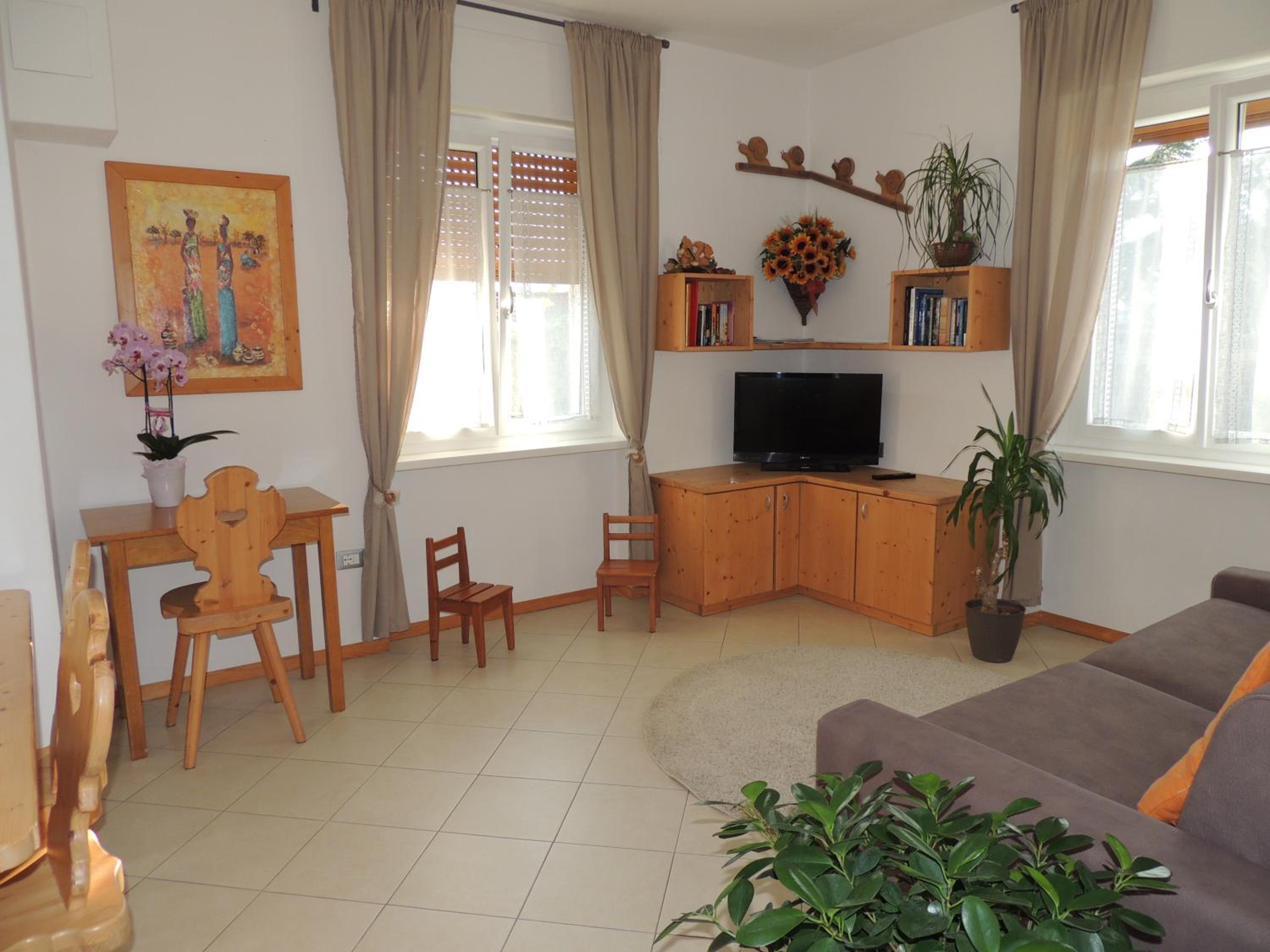 Apartment photo 3