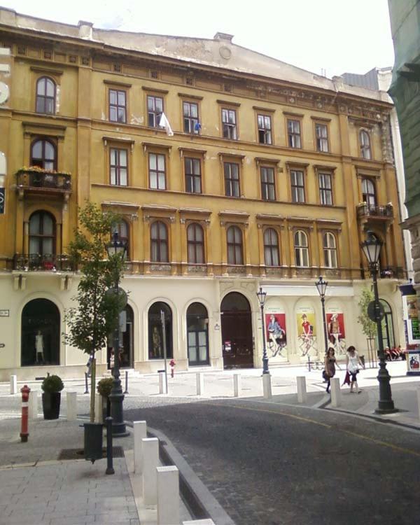 Apartment - Photo 11