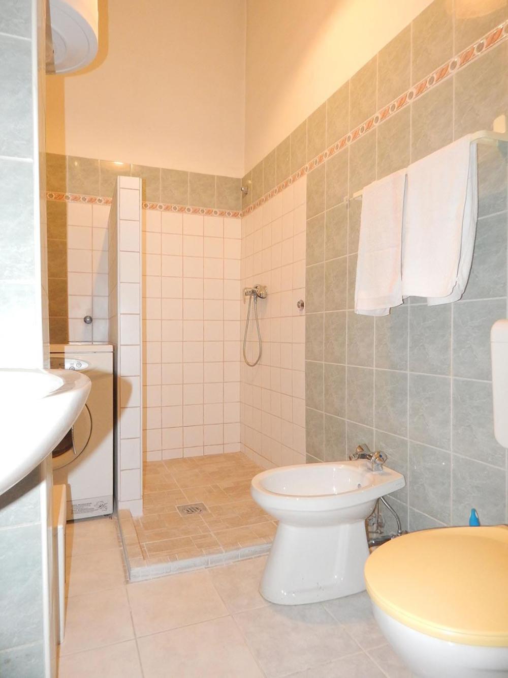 Apartment - Photo 6