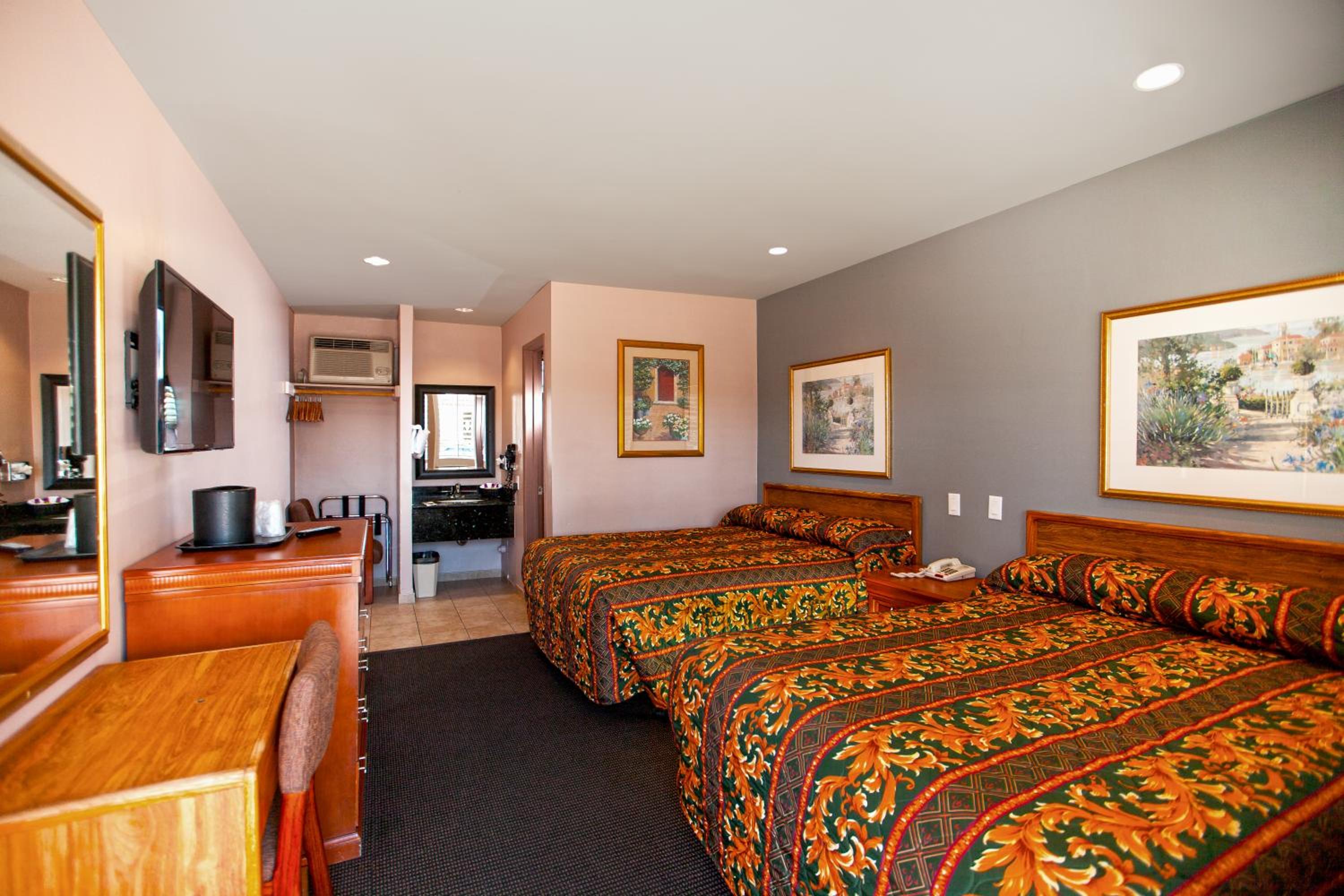 Double Room with Two Double Beds
