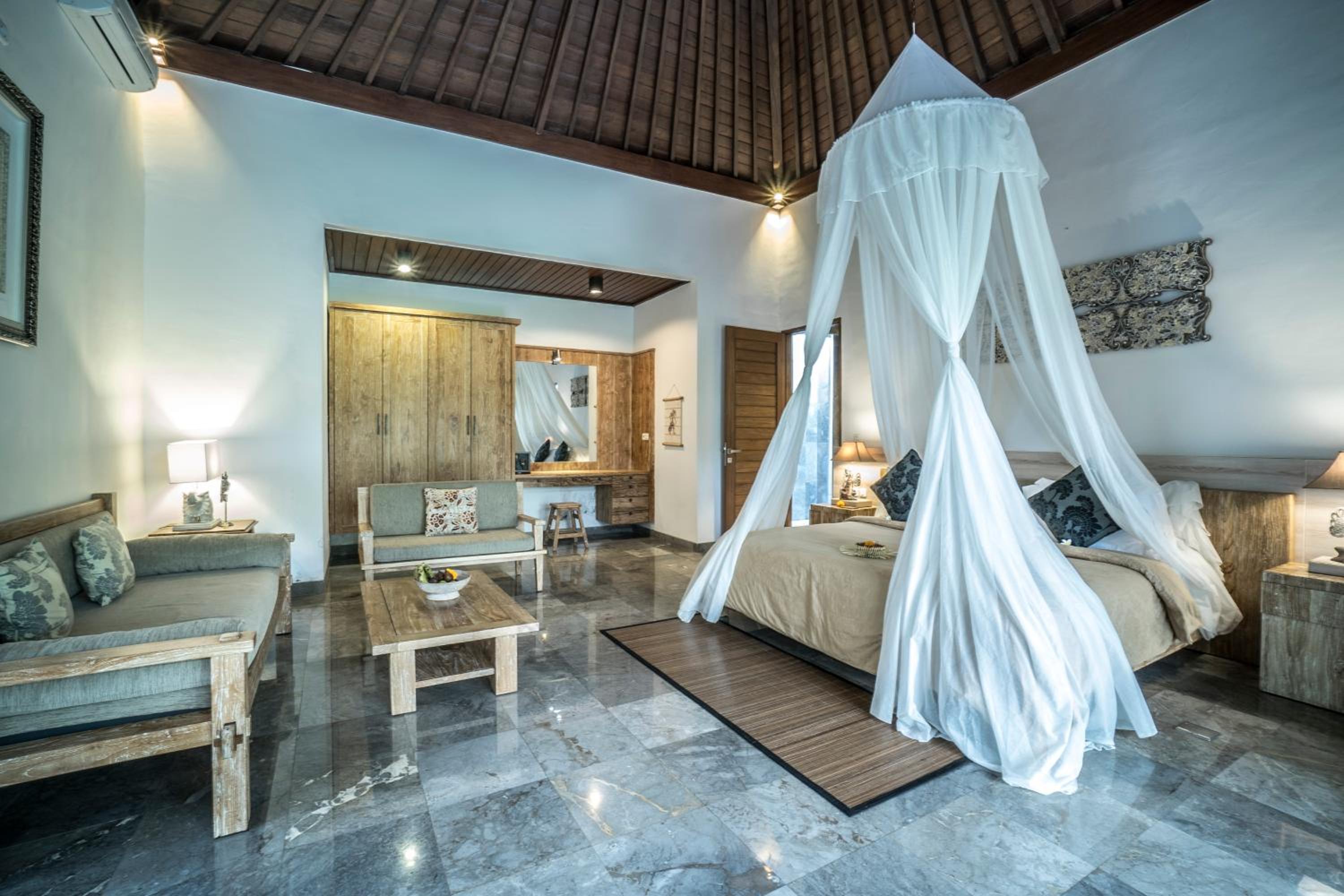 One-Bedroom Private Pool Villa - Photo 16