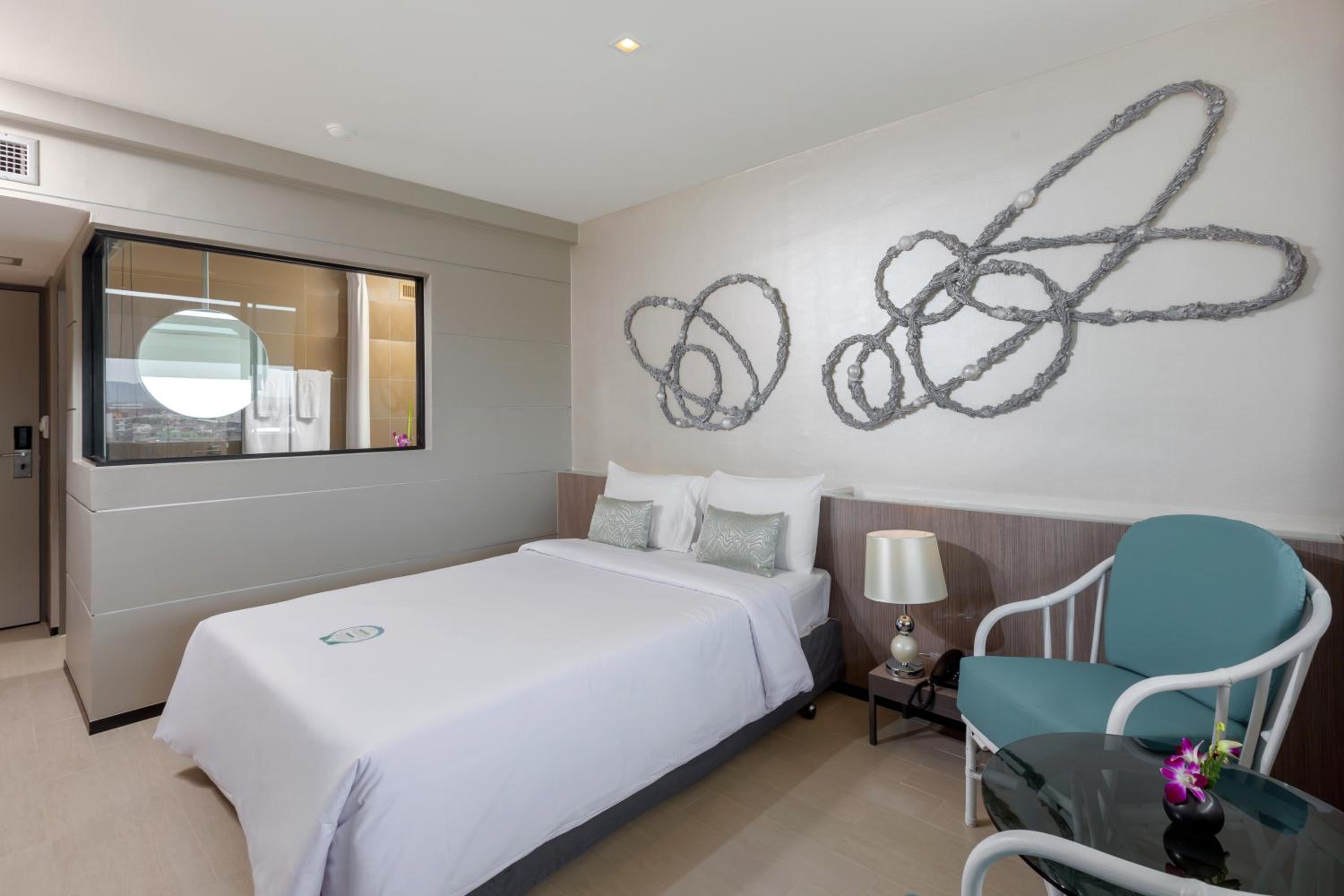 Deluxe Twin Room - Photo 6