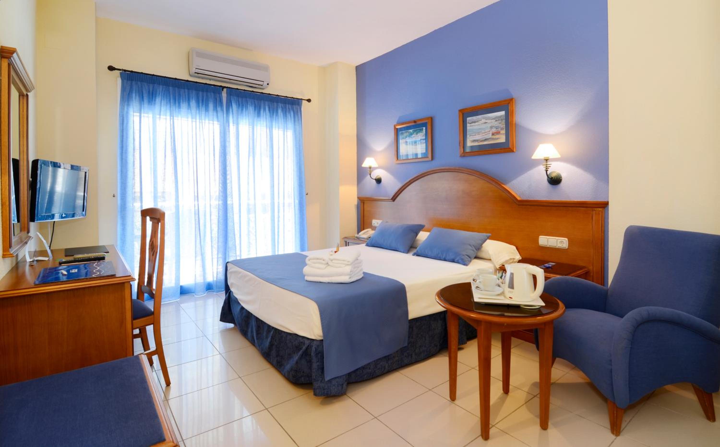 Double Comfort - Photo 1