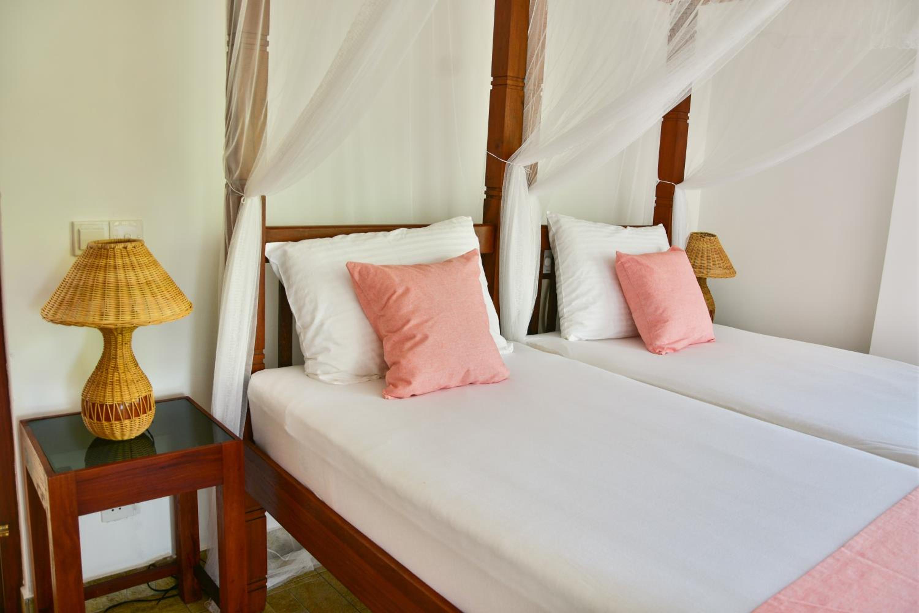 Double or Twin Room photo 1