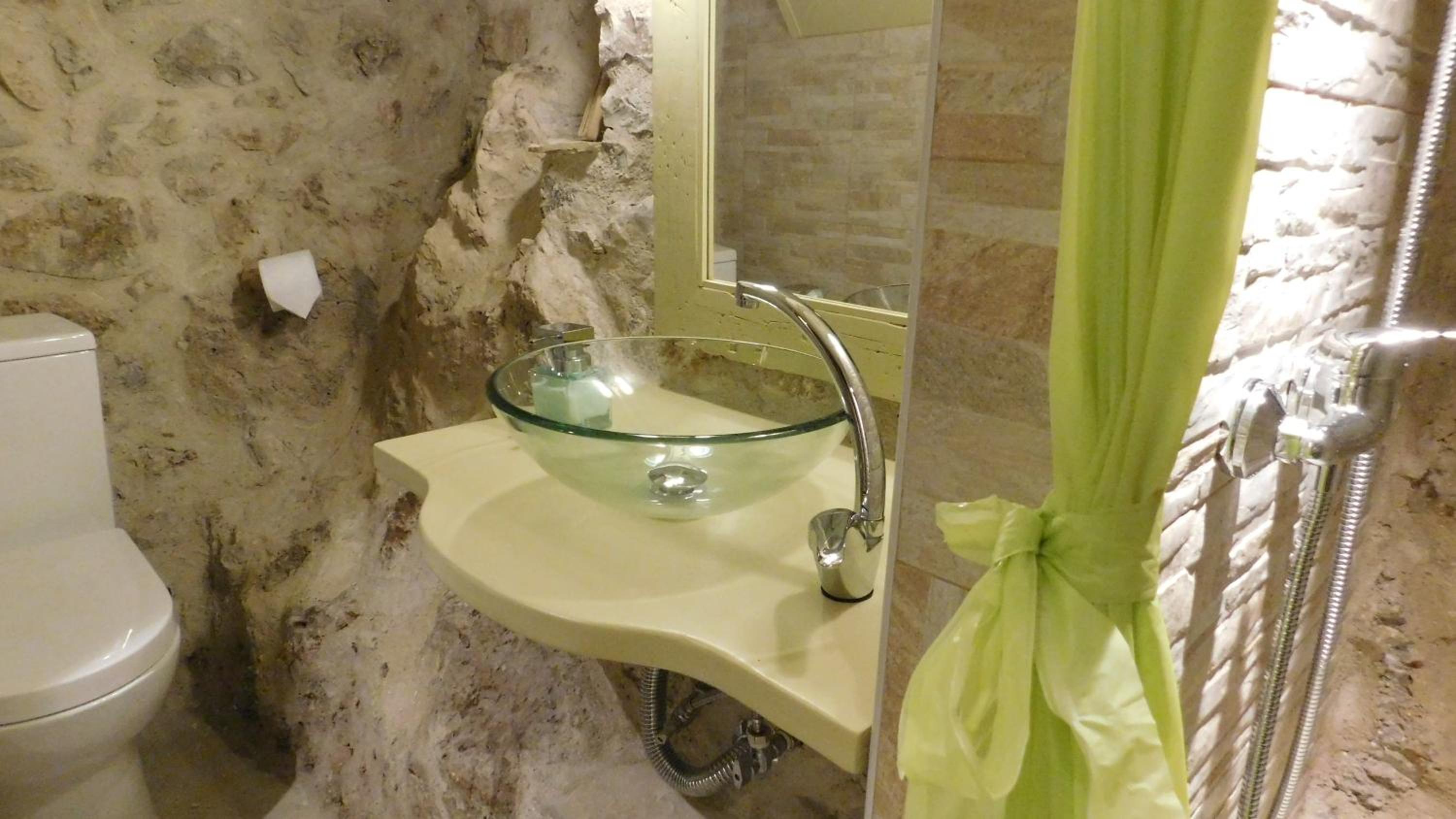 Three-Bedroom Townhouse - Photo 10