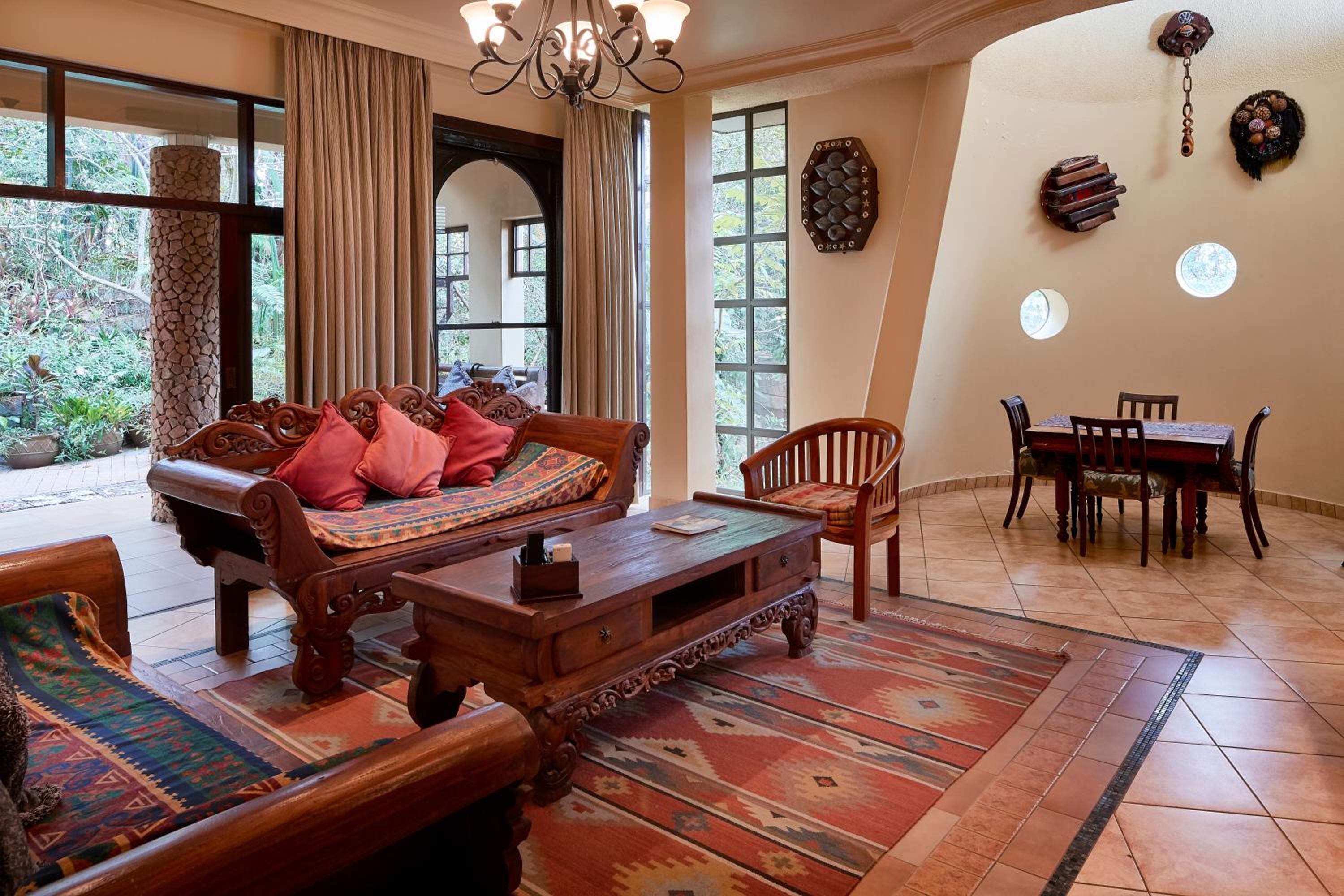 Executive Suite photo 2