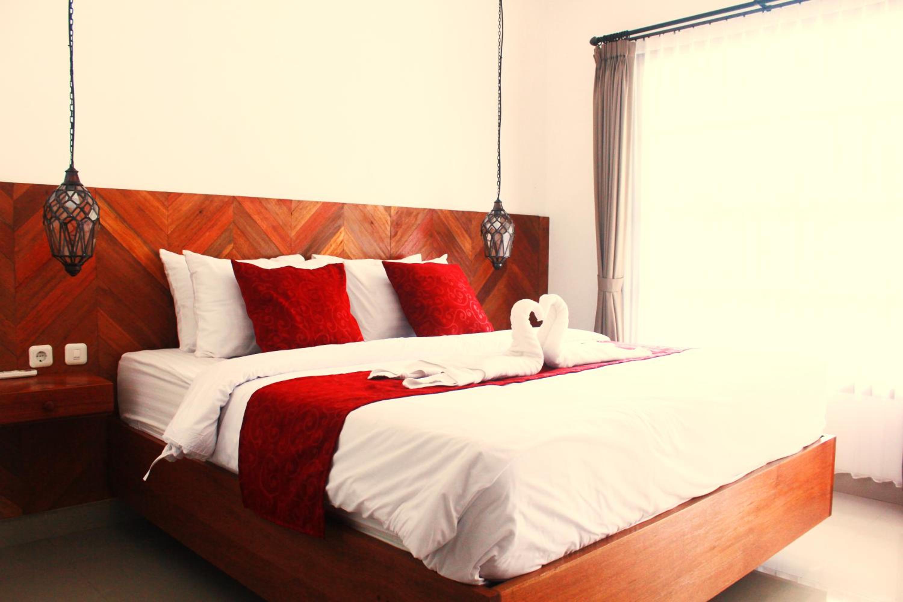 King Suite - Photo 3