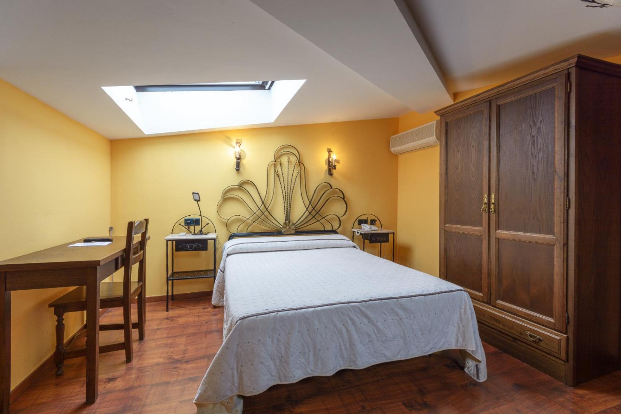 Habitación Doble o con Dos Camas
