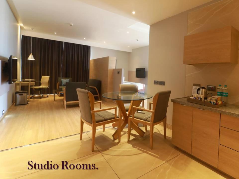 Superior Studio Superior Studio