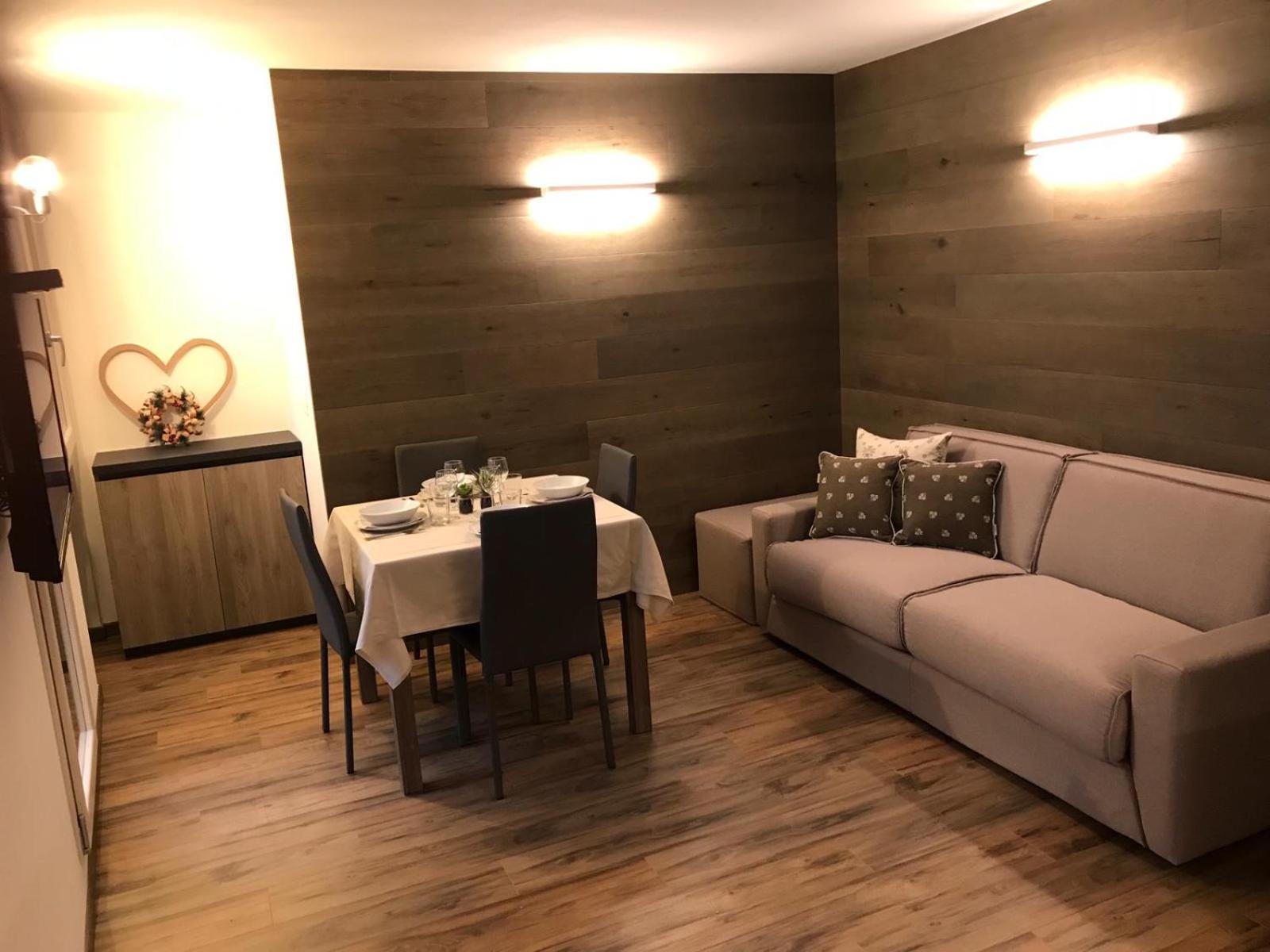 Apartment photo 2