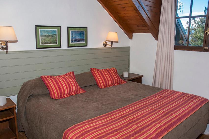 Two-Bedroom Bungalow (Standard) photo 2