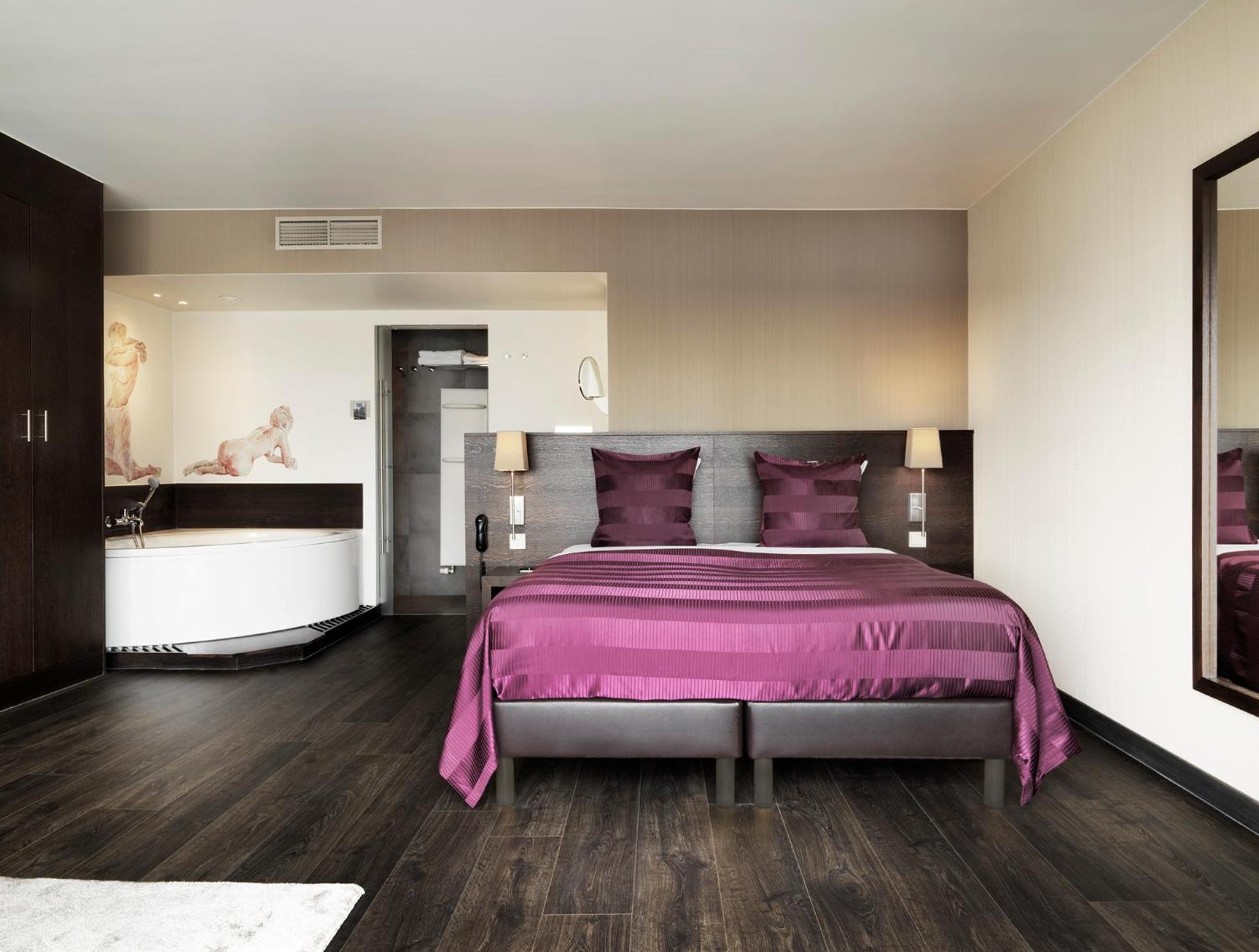 Exclusive Double Room With River View - Photo 22