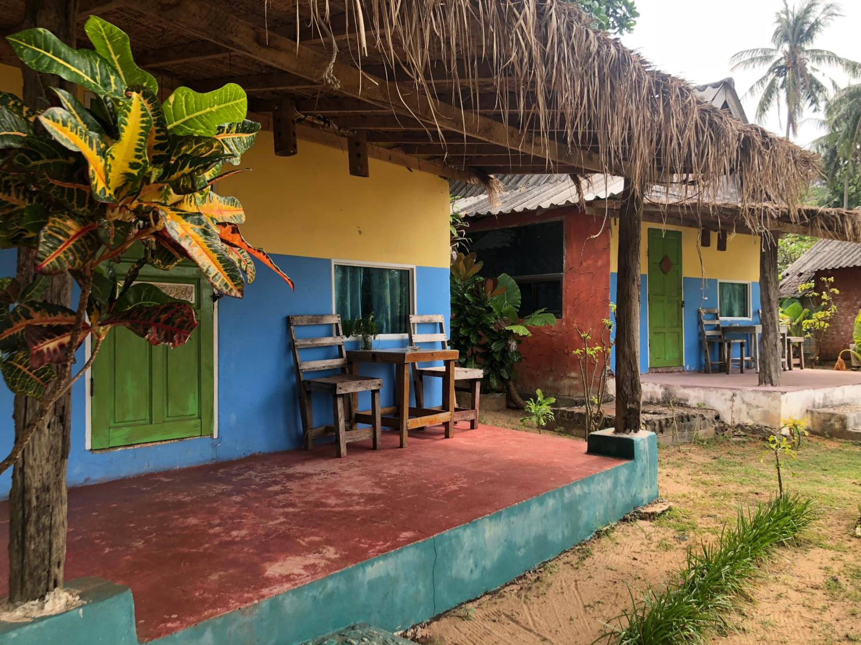 Bungalow with Sea View - Photo 5