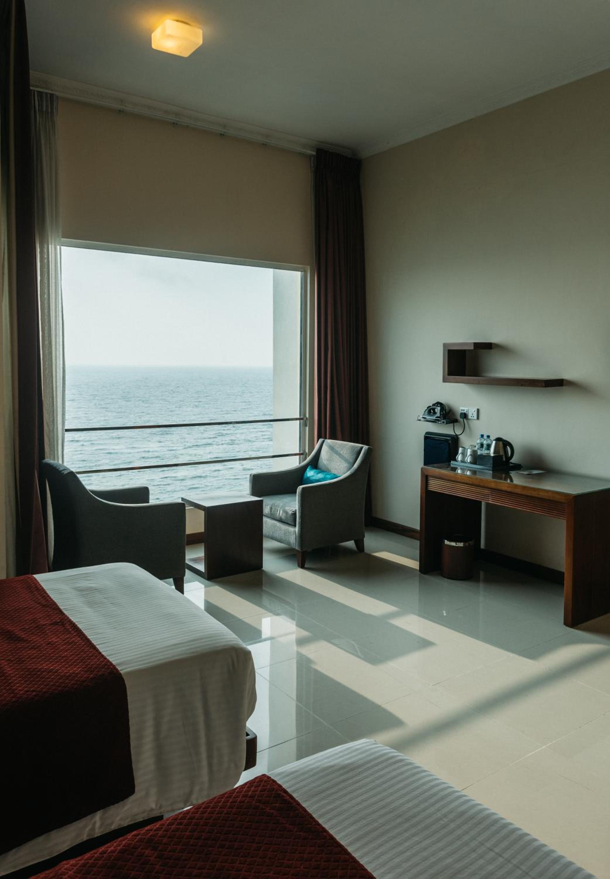 Deluxe Twin Room with Ocean View