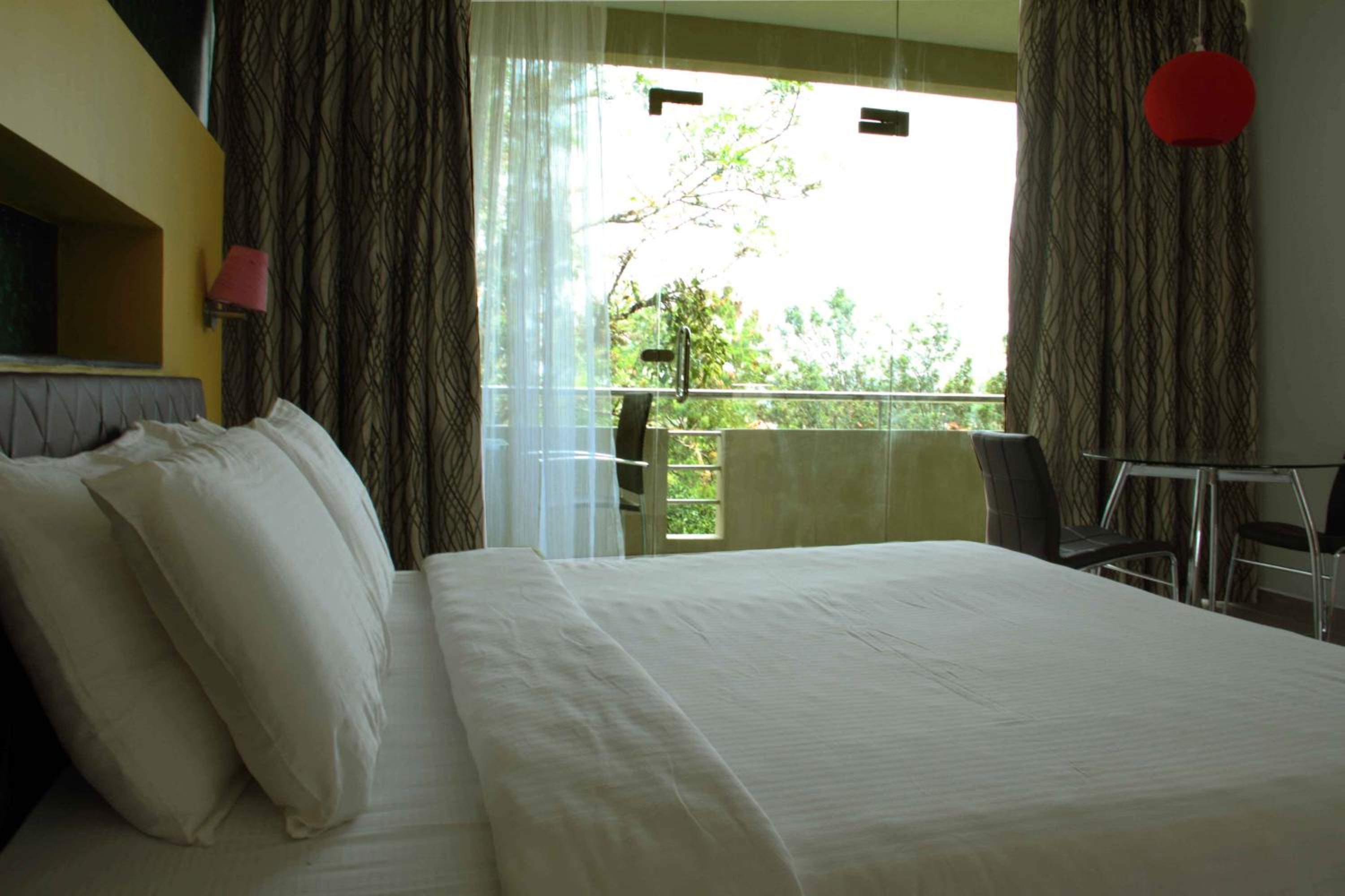 Classic room with Balcony photo 2
