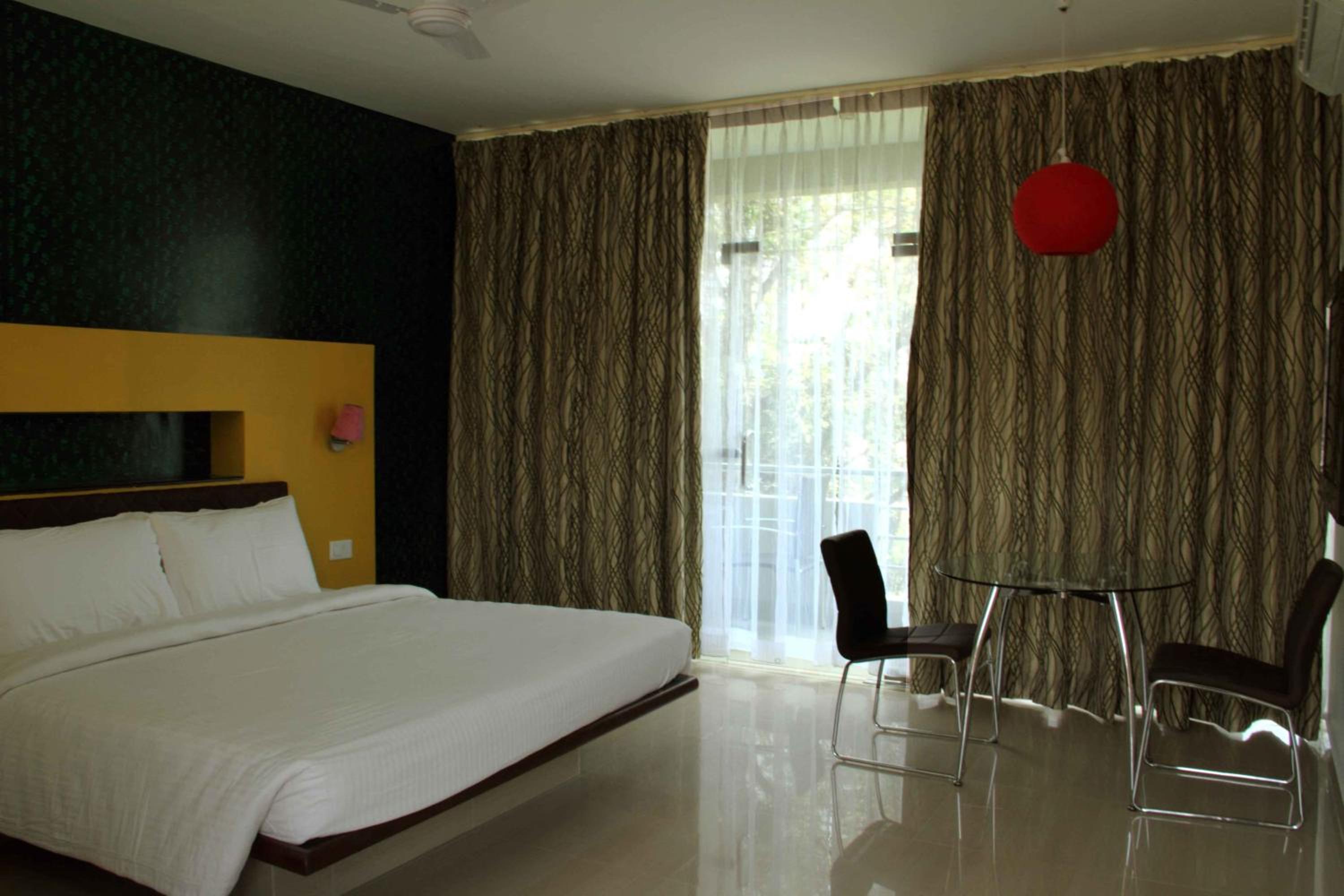 Classic room with Balcony photo 3