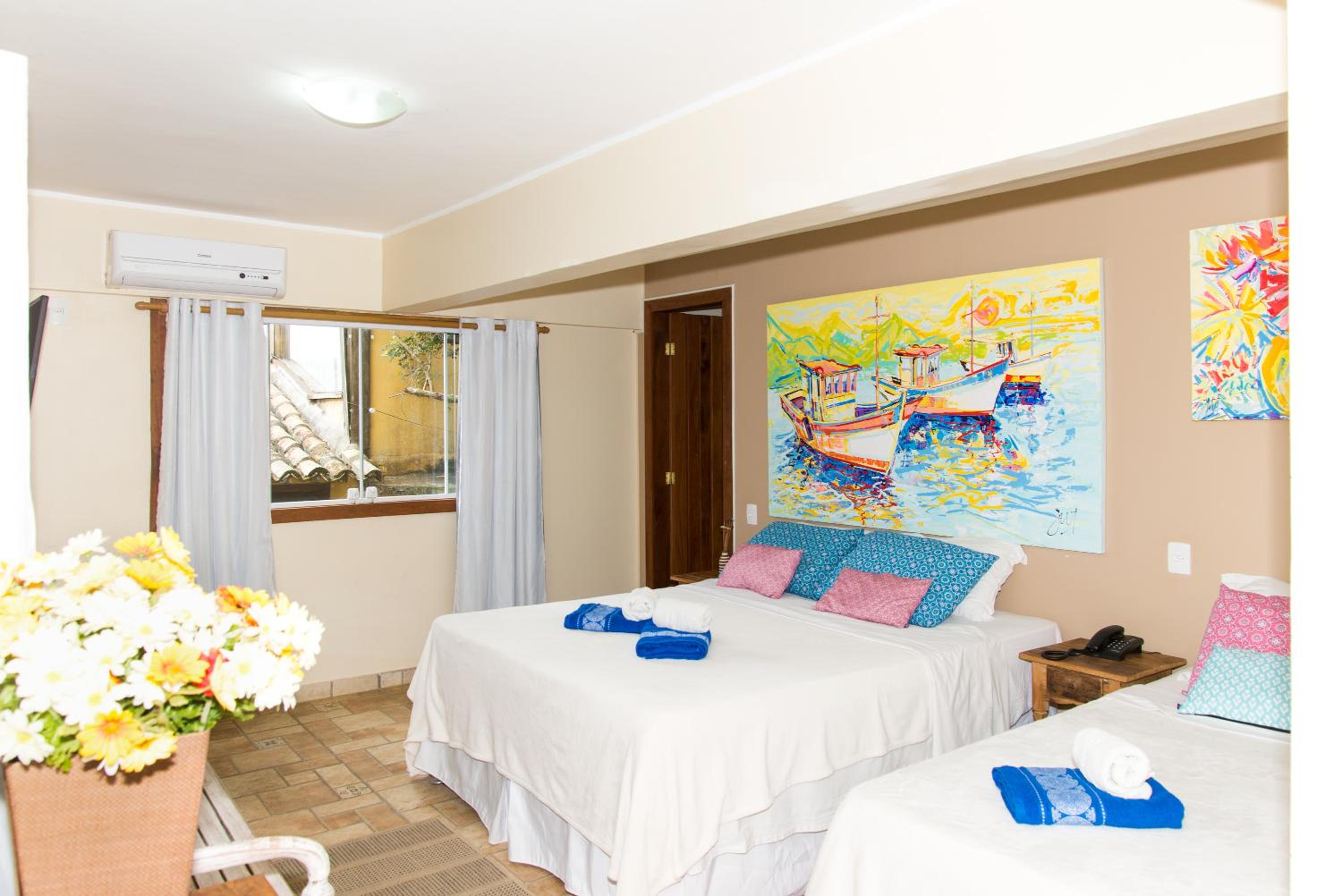 Luxury Suite with Spa Bath photo 3