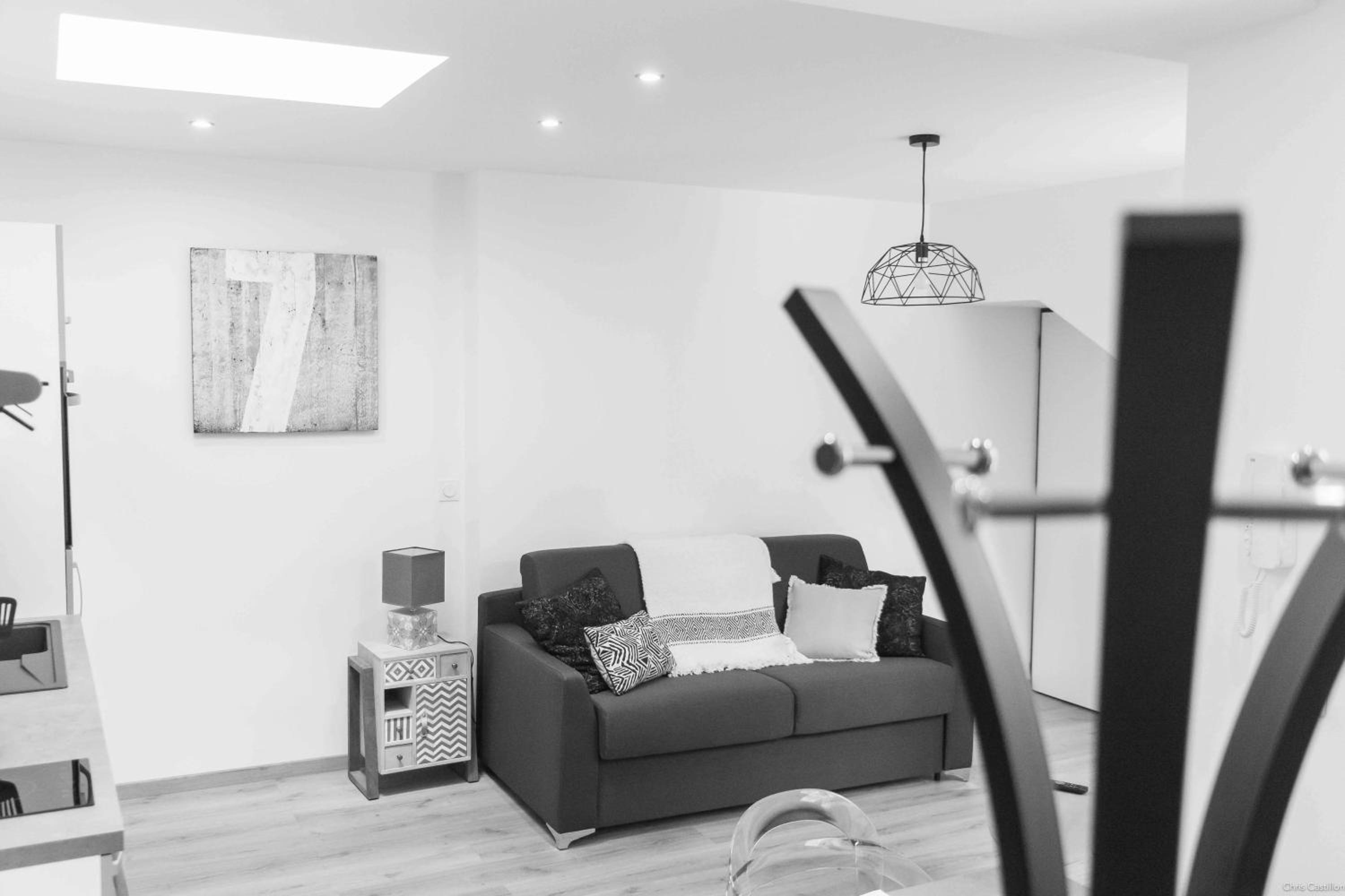 Studio Apartment photo 2