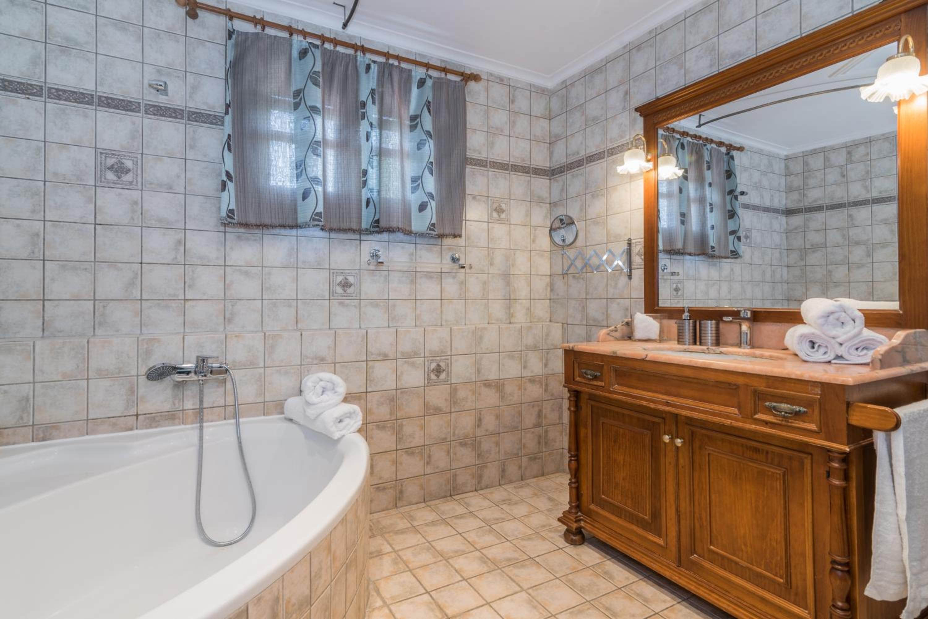 Villa - Photo 14