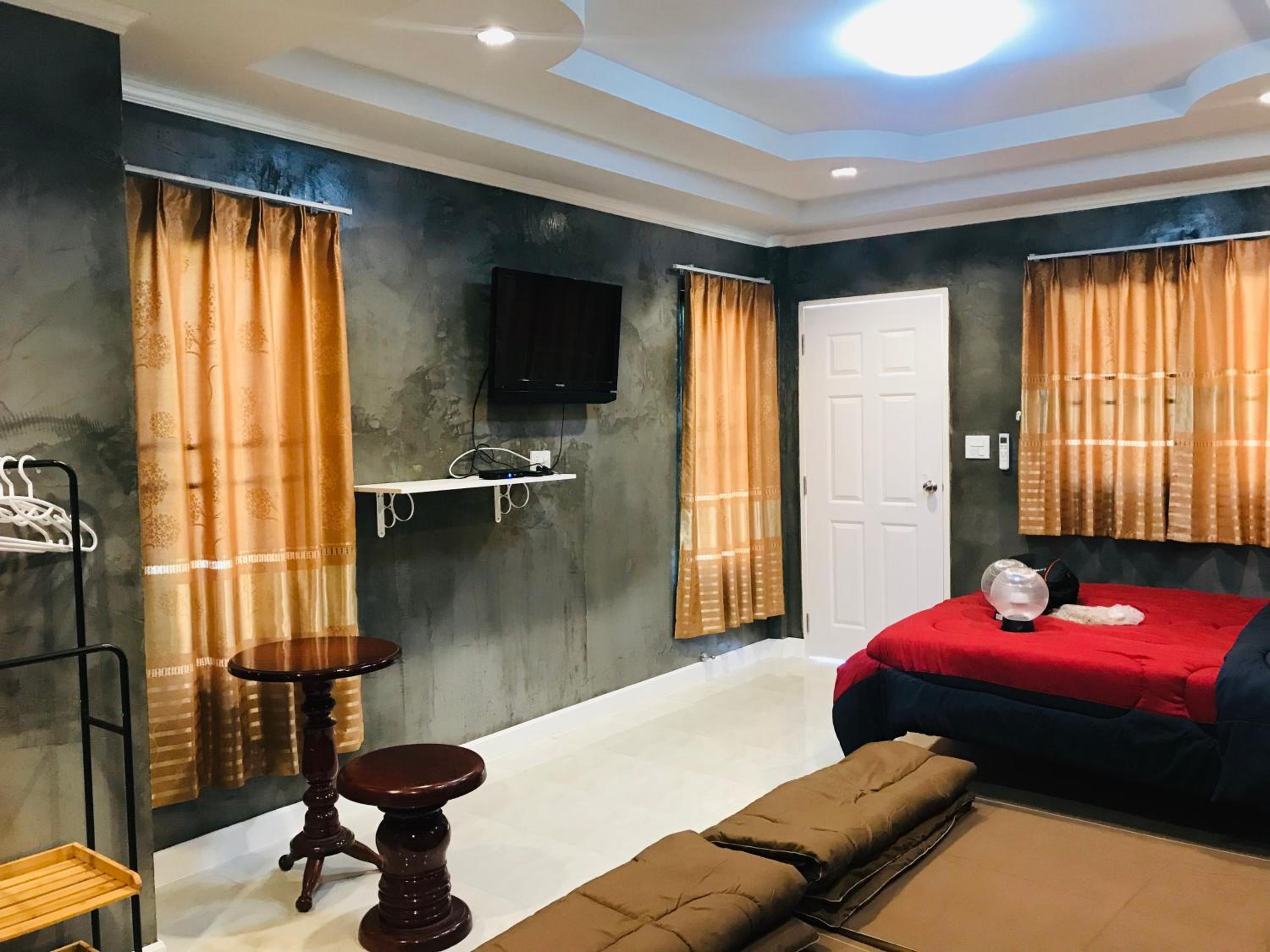 Deluxe Double Room with Mountain View - Photo 1