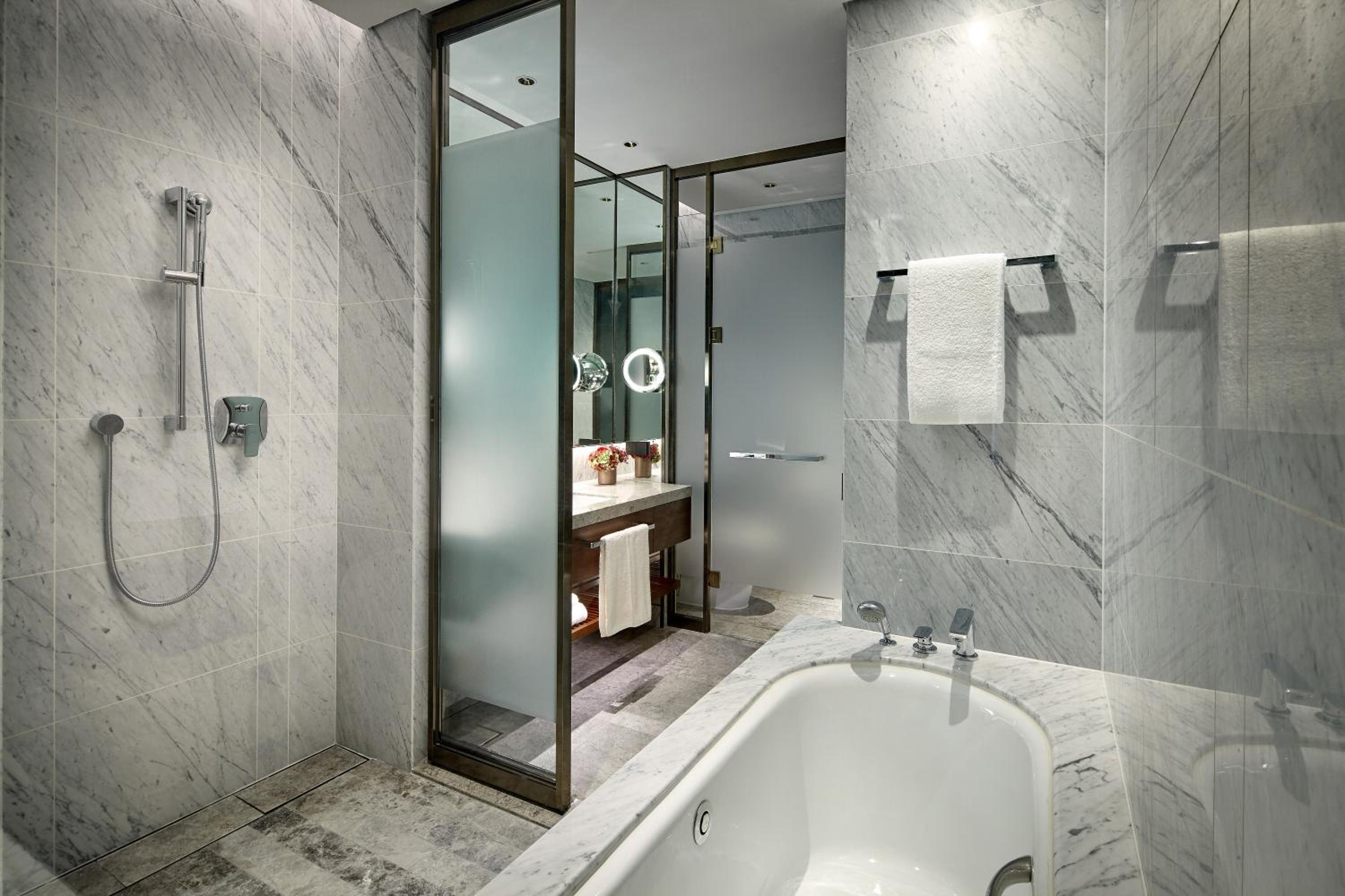 Grand Deluxe Double Room - Photo 3